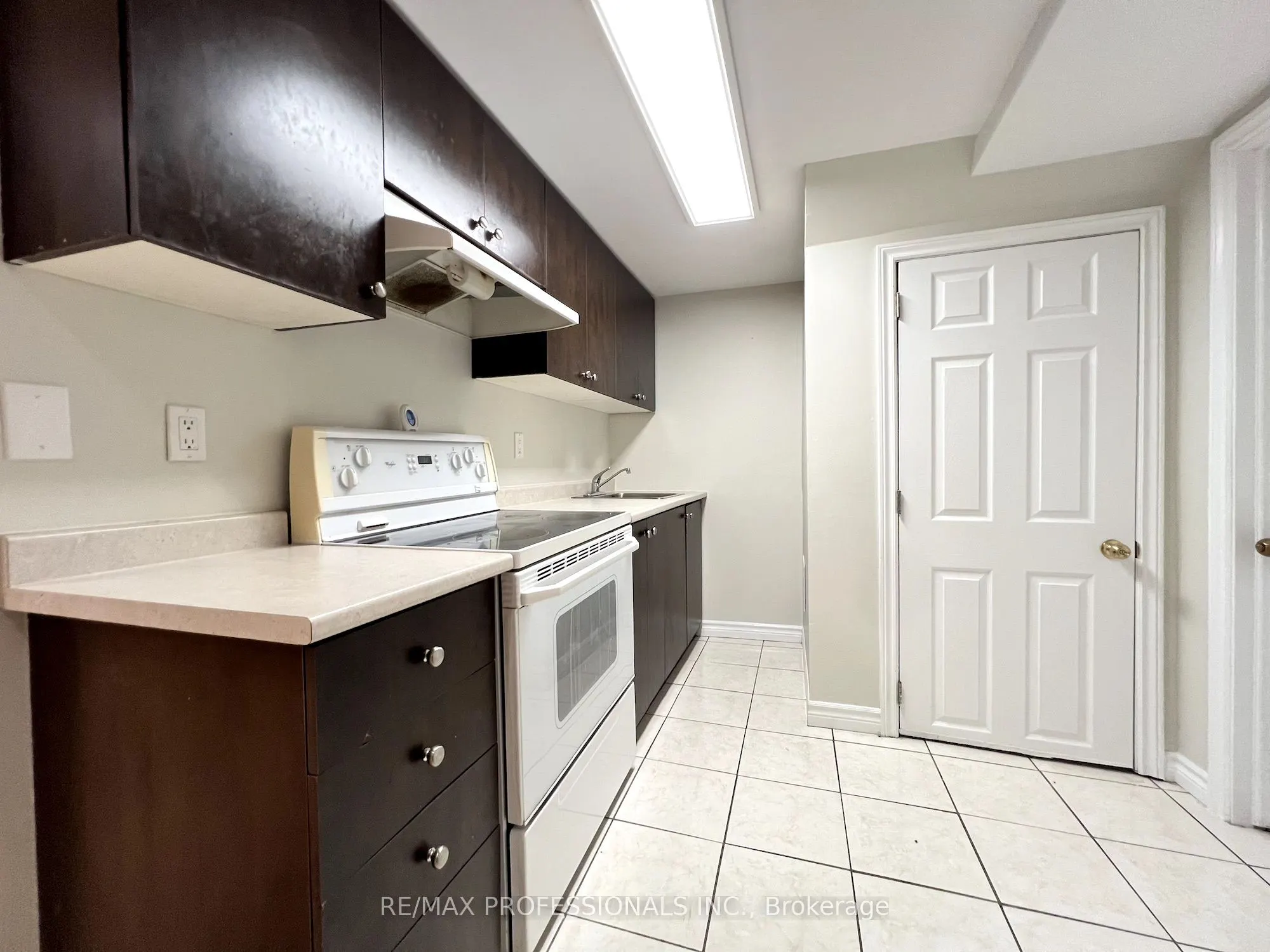 3866 Freeman Terrace, #Basement