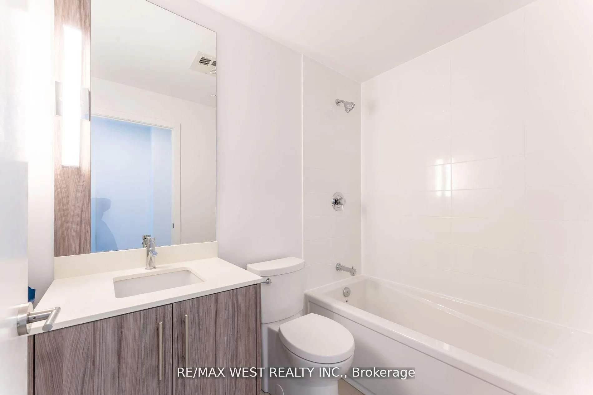 215 Veterans Drive, #307