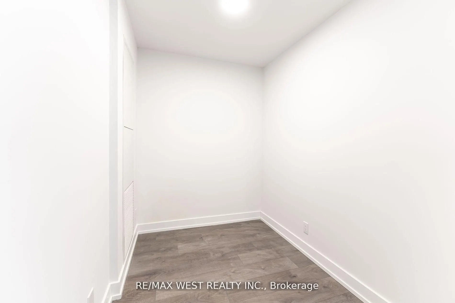 215 Veterans Drive, #307