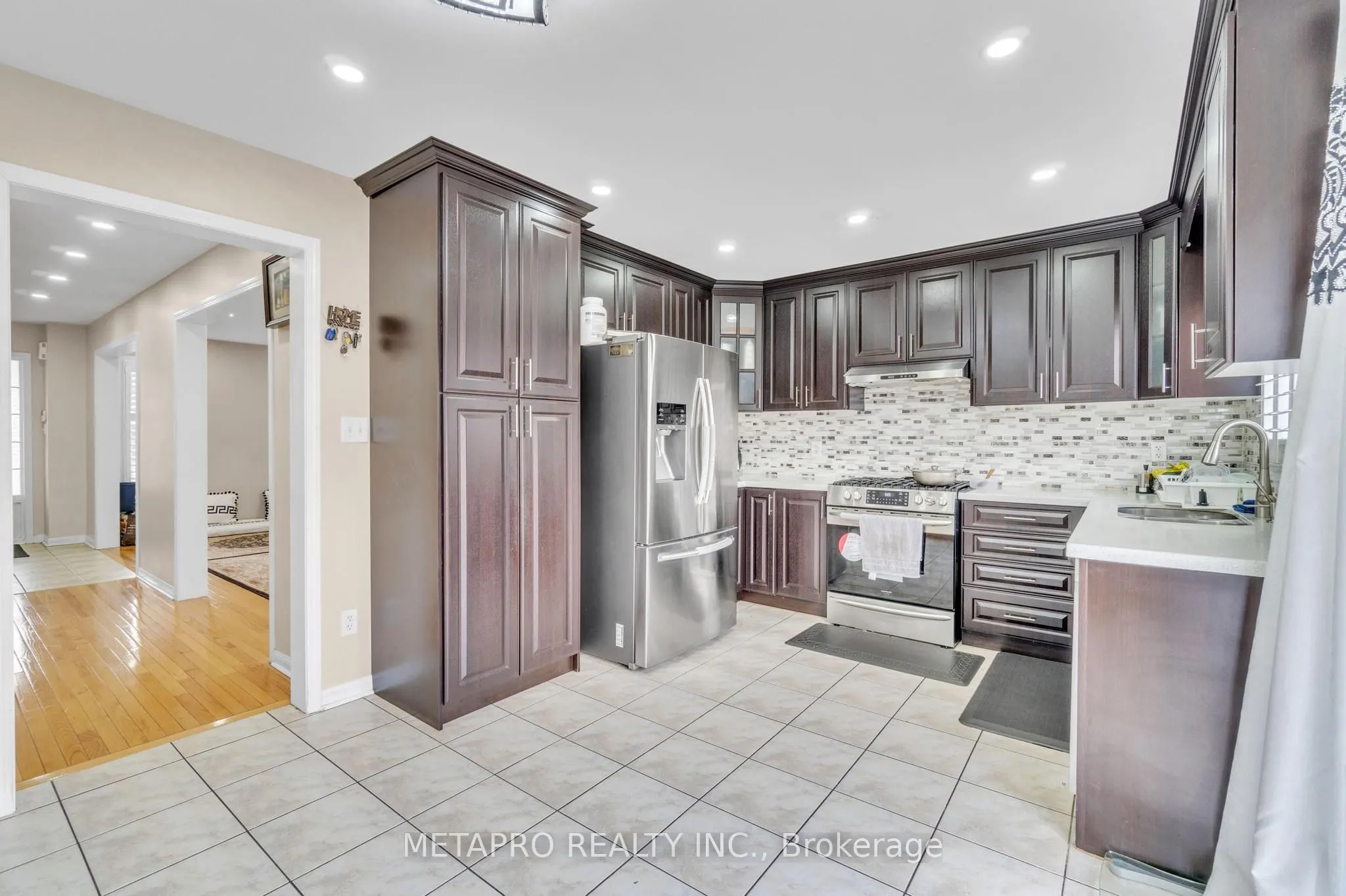 19 Firwood Crescent