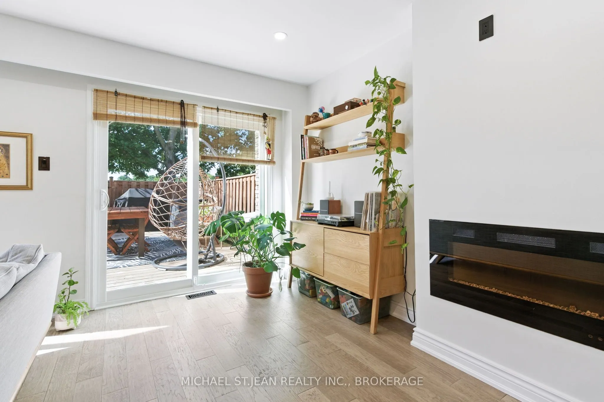 4201 Longmoor Drive, #6