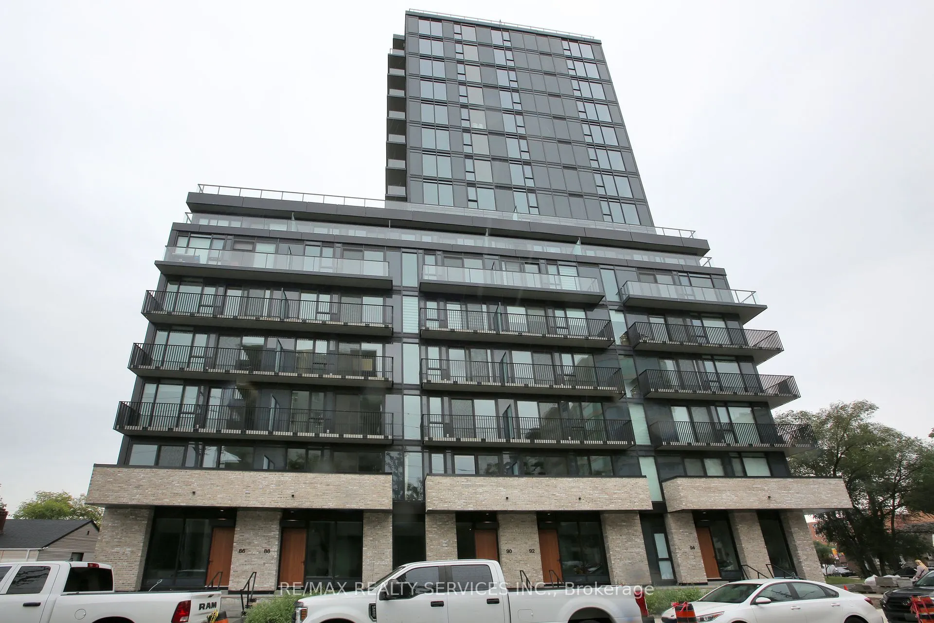 92 Agnes Street, #4