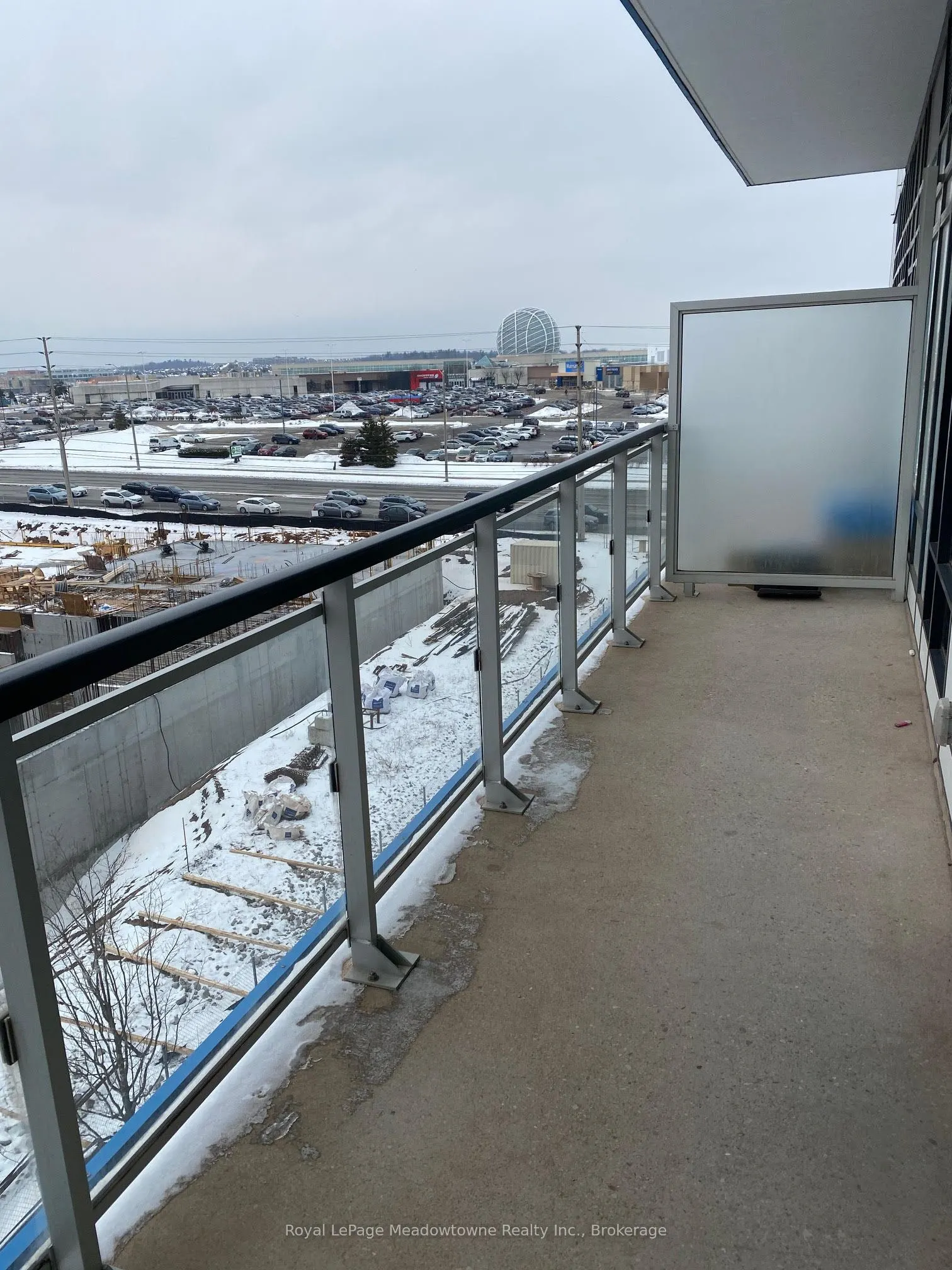 2560 Eglinton Avenue W, #505
