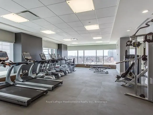 2560 Eglinton Avenue W, #505