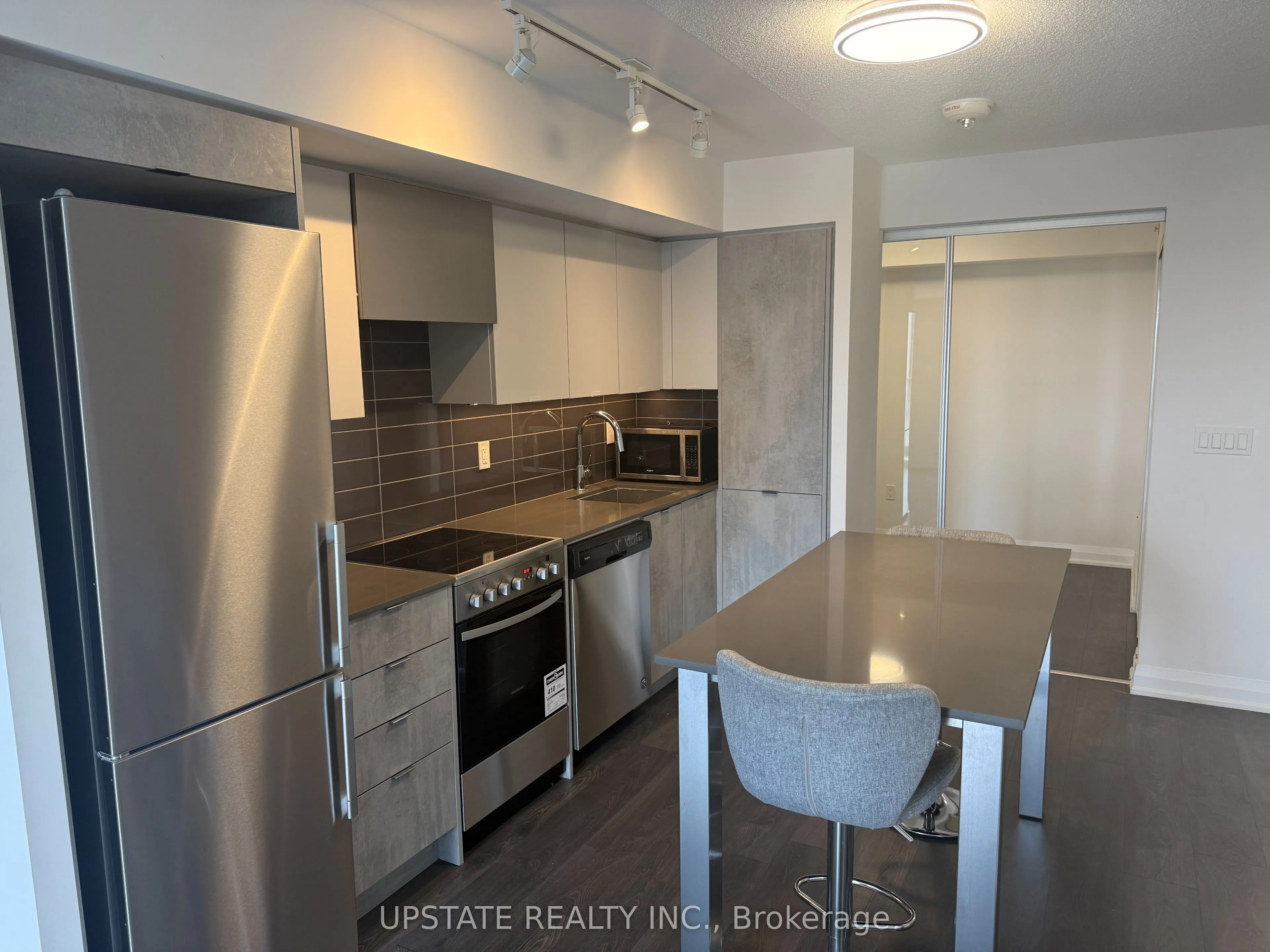 30 Gibbs Road, #710