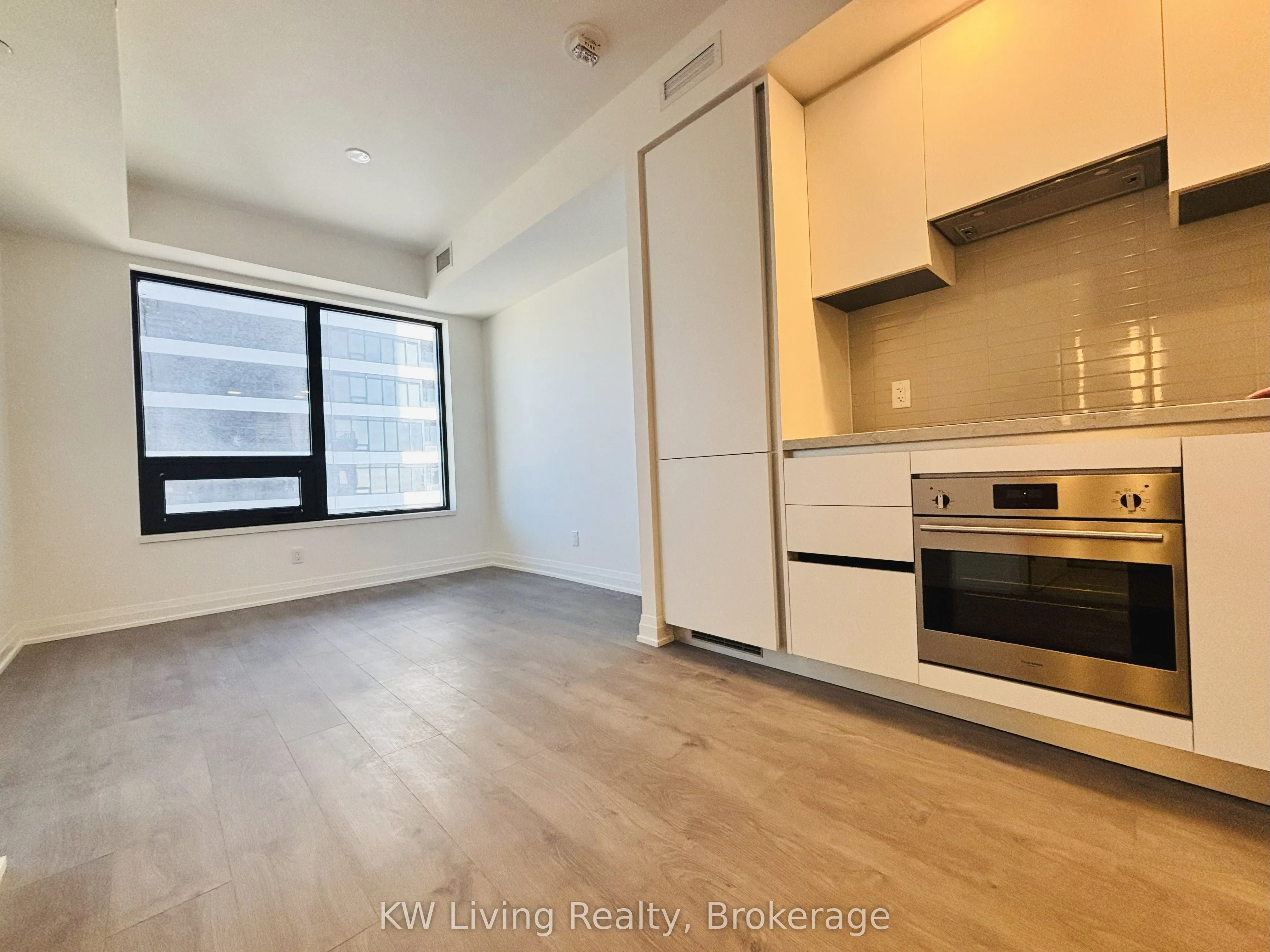 4015 The Exchange, #2308