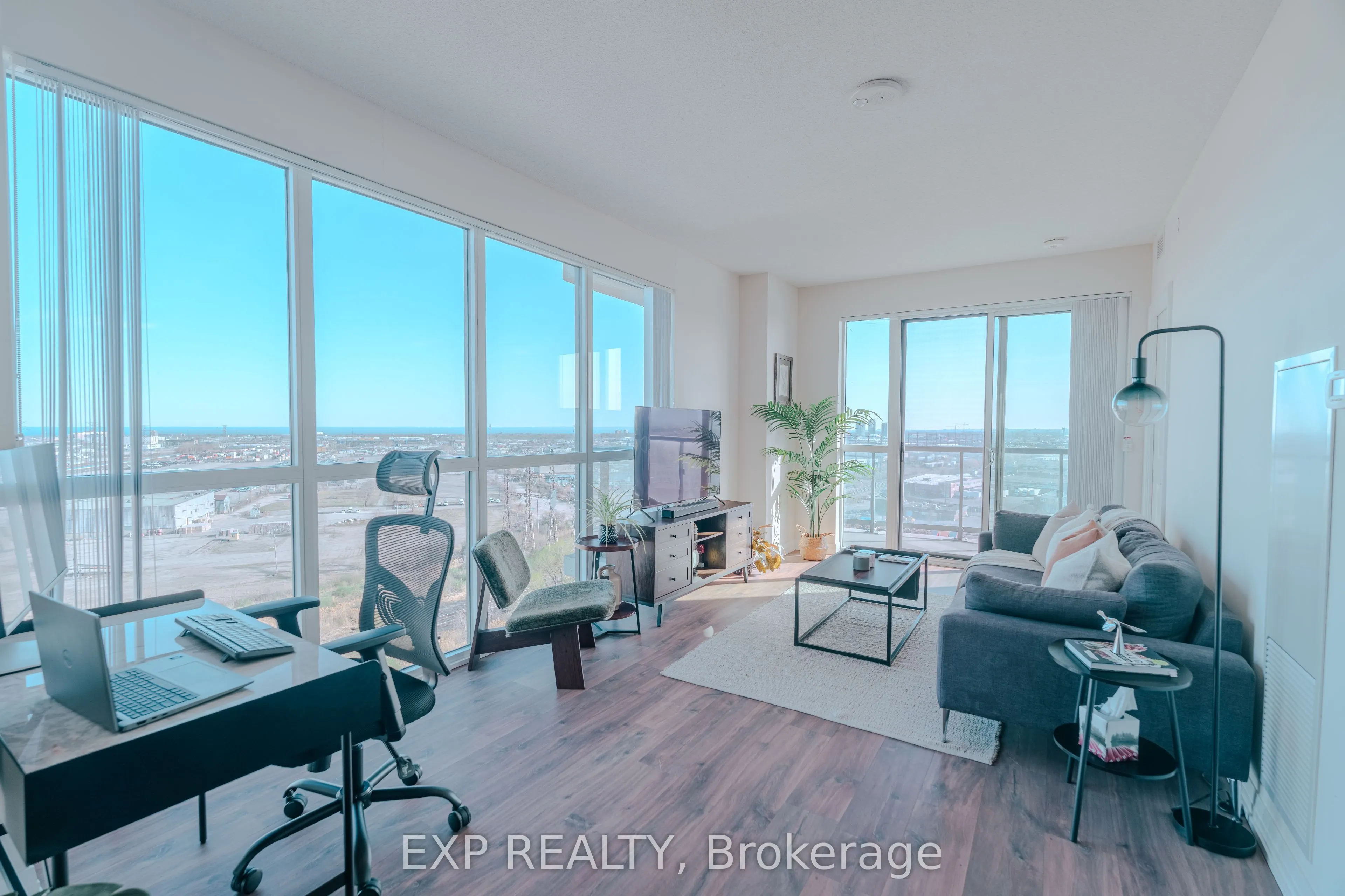 50 Thomas Riley Road, #1104