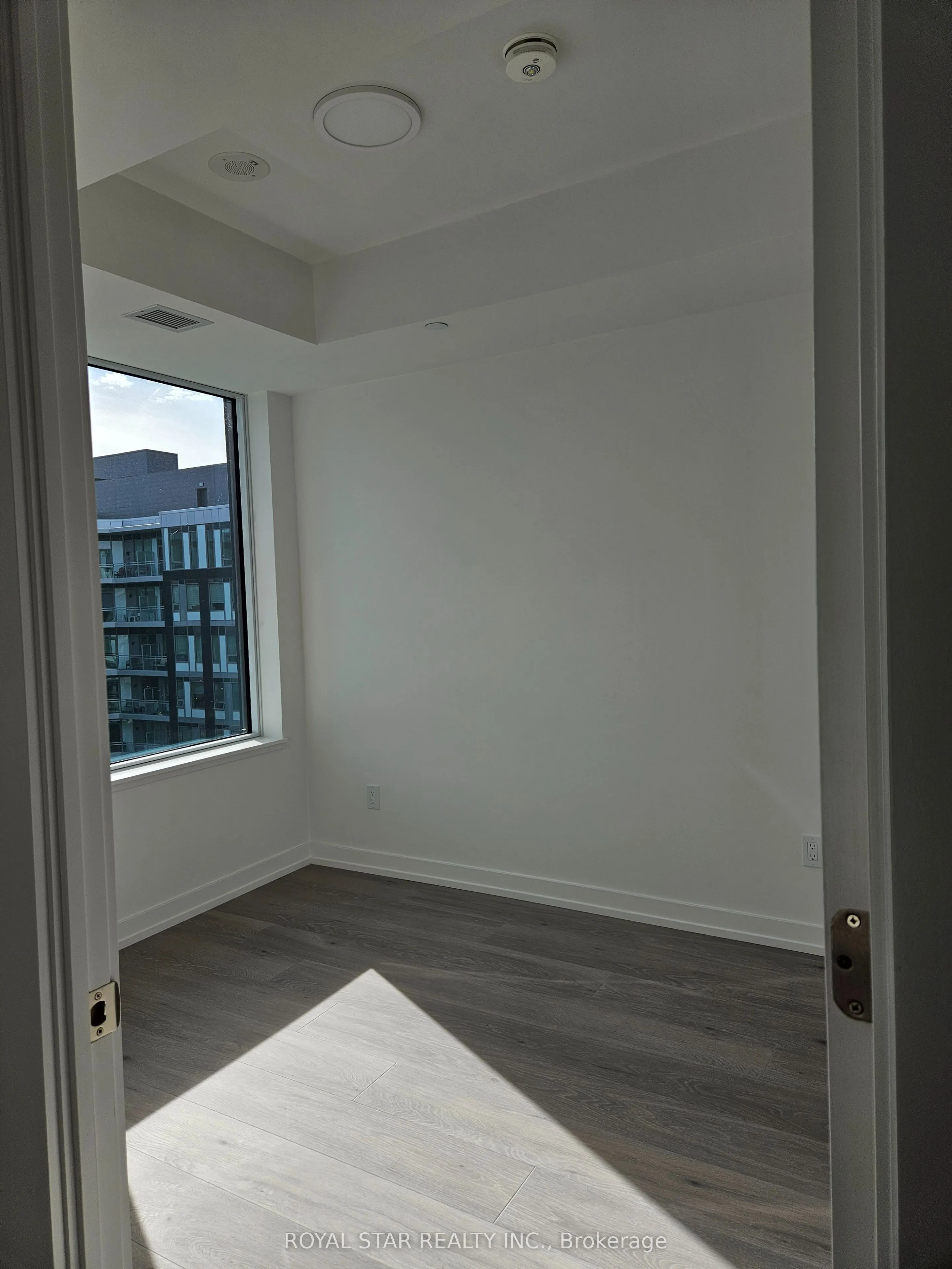 2501 Saw Whet Boulevard N, #502