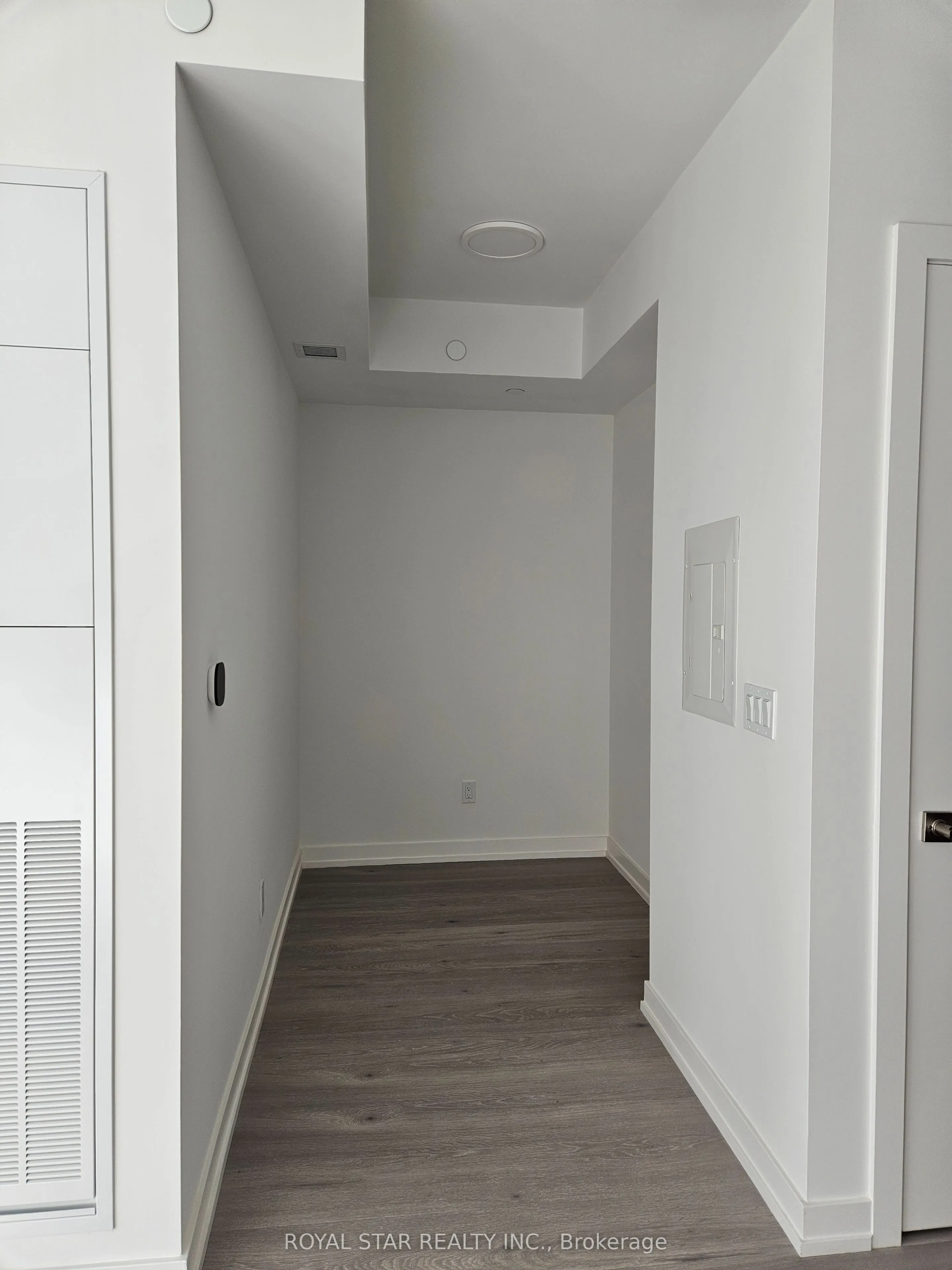 2501 Saw Whet Boulevard N, #502