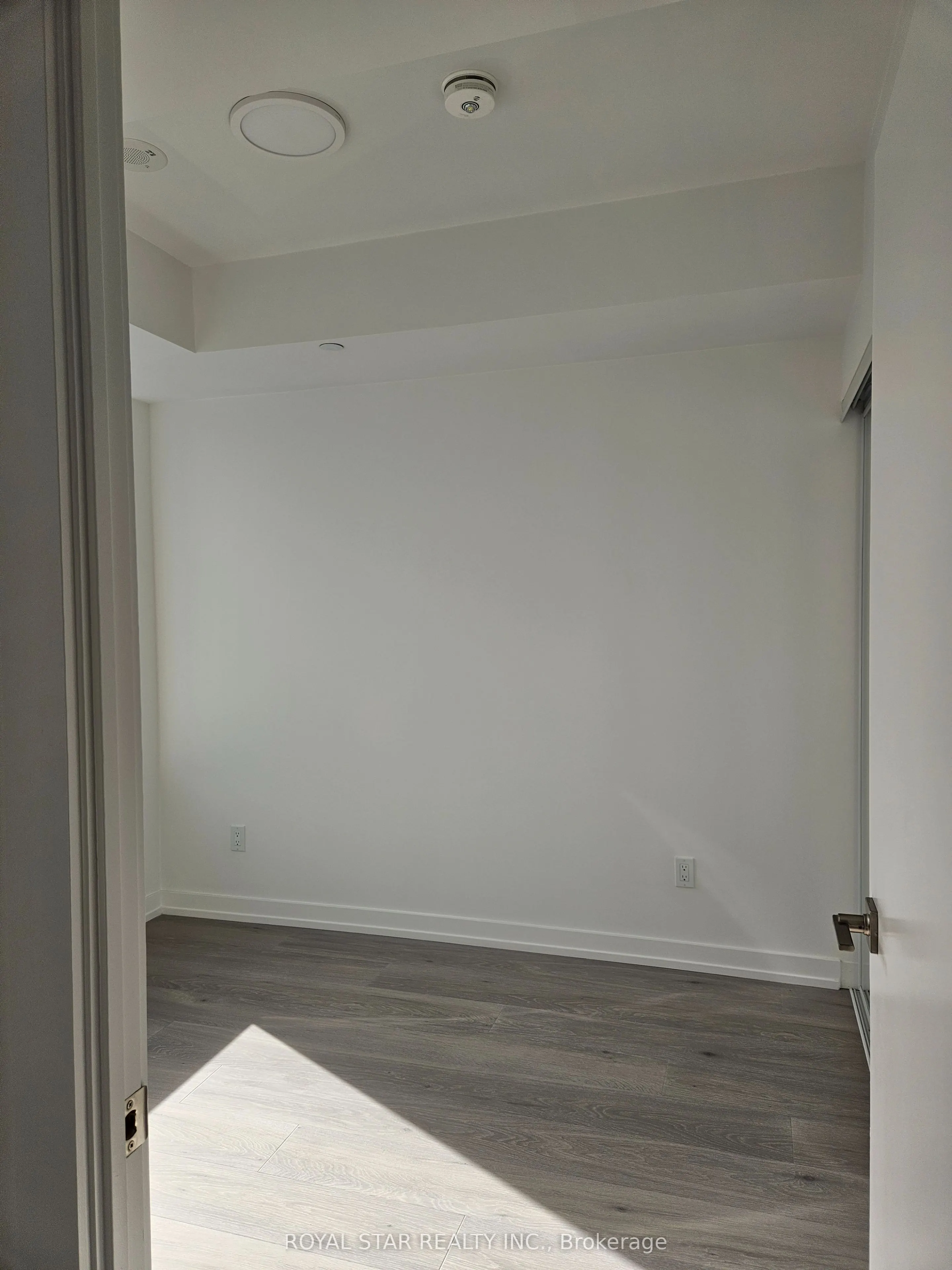 2501 Saw Whet Boulevard N, #502
