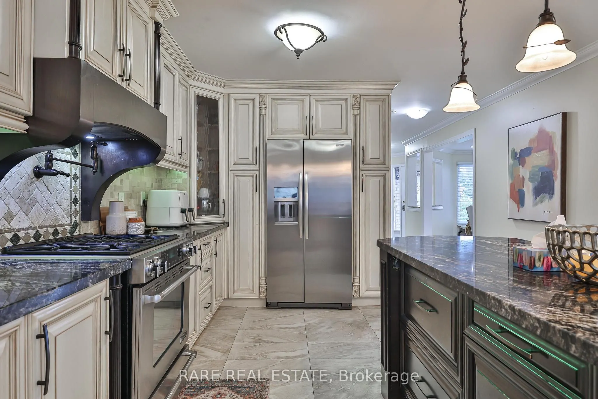 3576 Cherrington Crescent