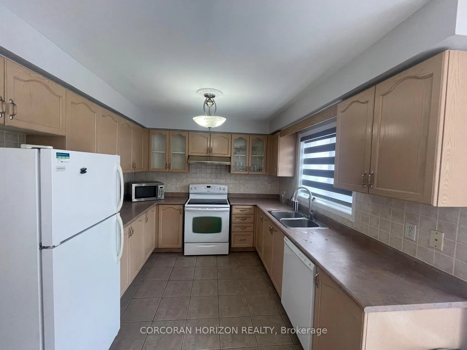 63 Heartleaf Crescent