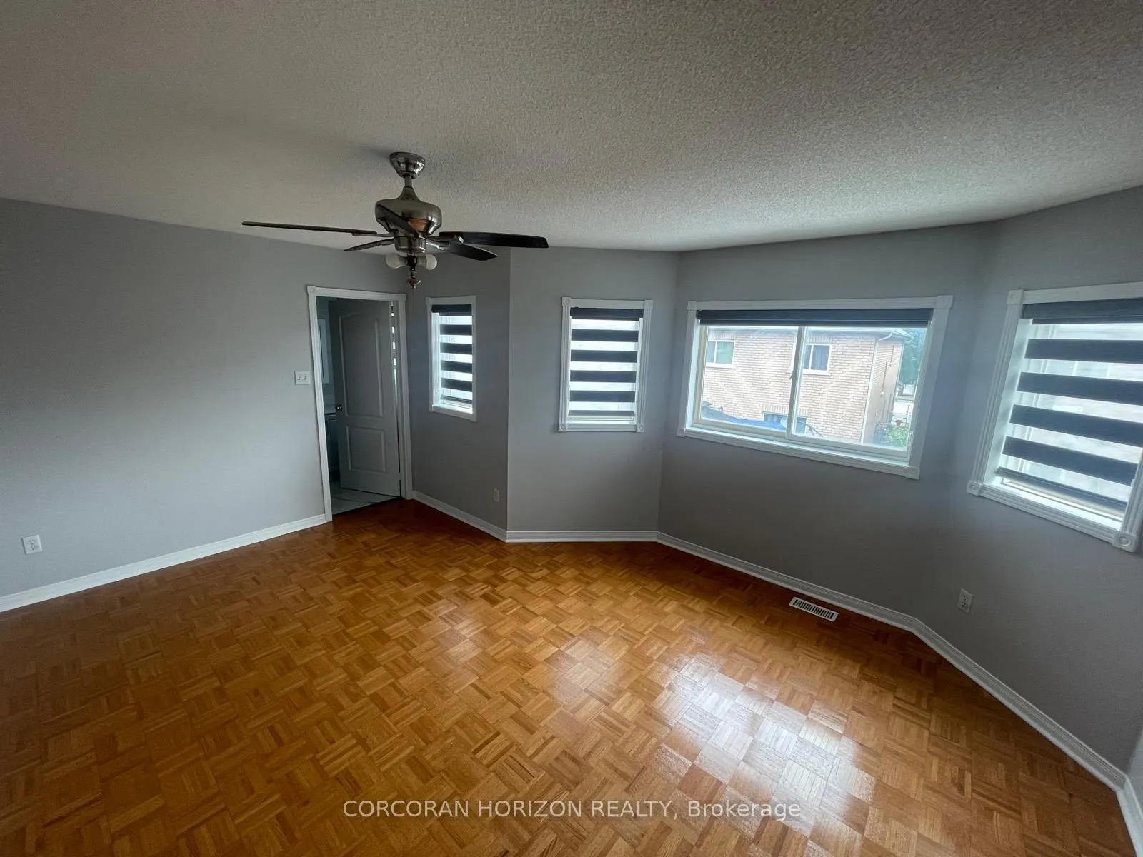 63 Heartleaf Crescent