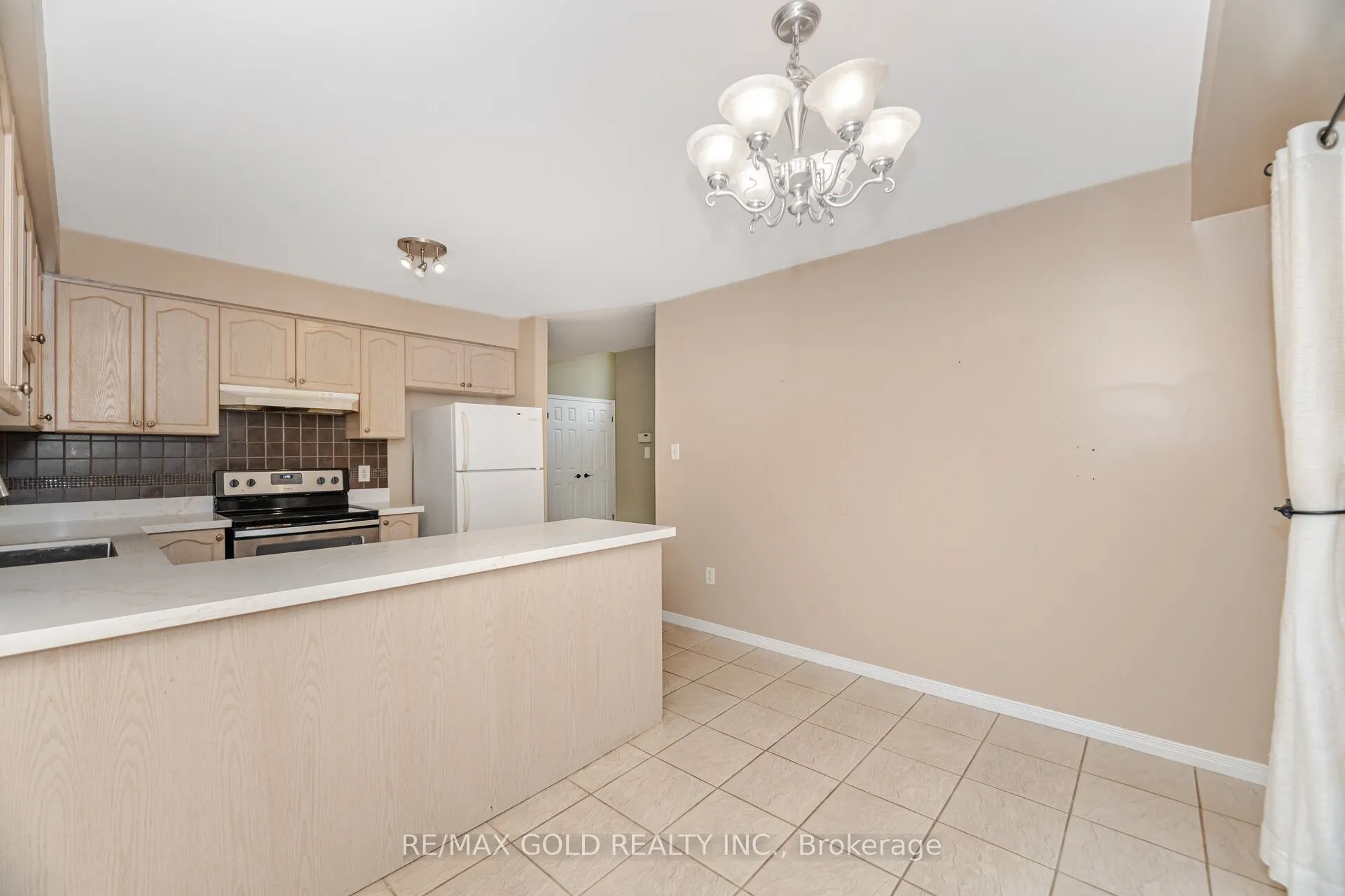 1395 Tobyn Drive