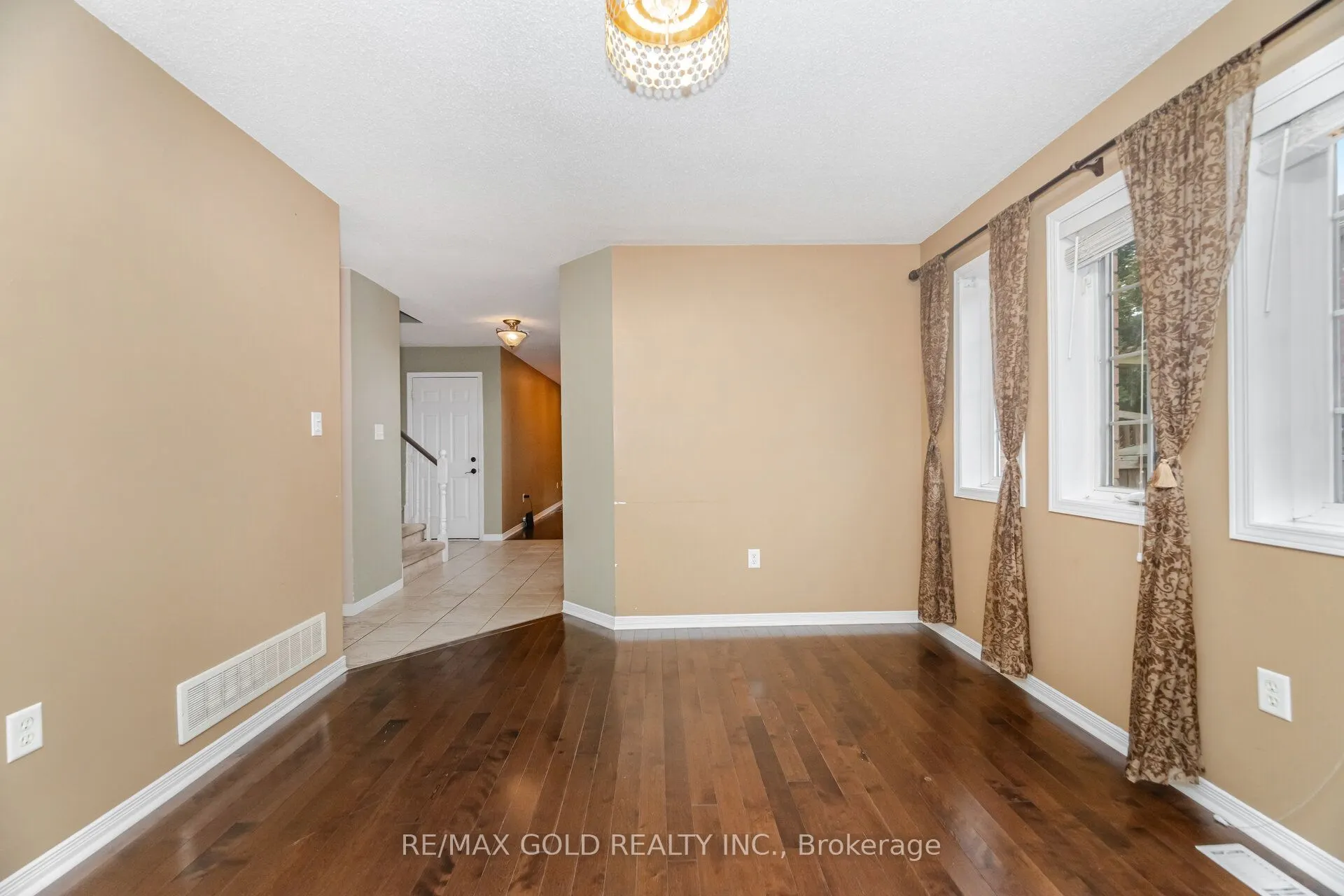 1395 Tobyn Drive