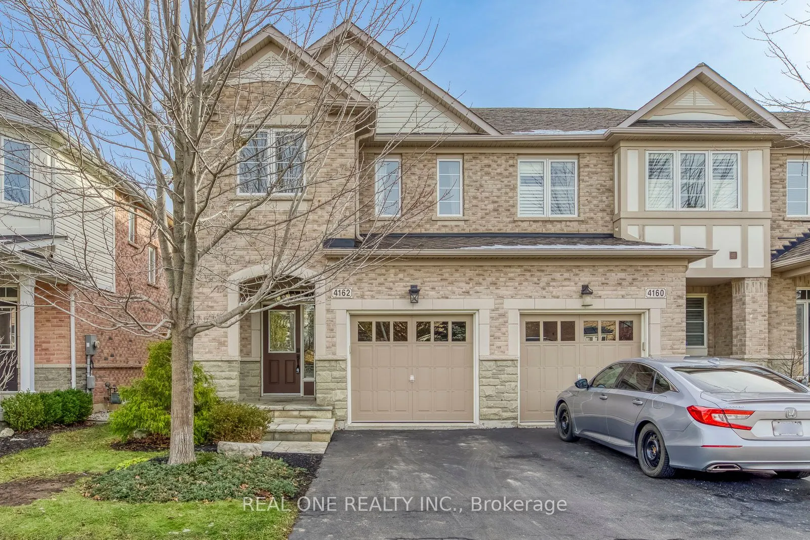 4162 Judson Common