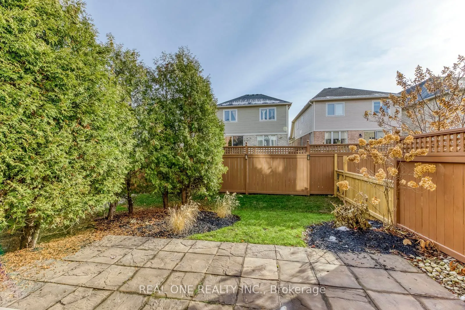 4162 Judson Common
