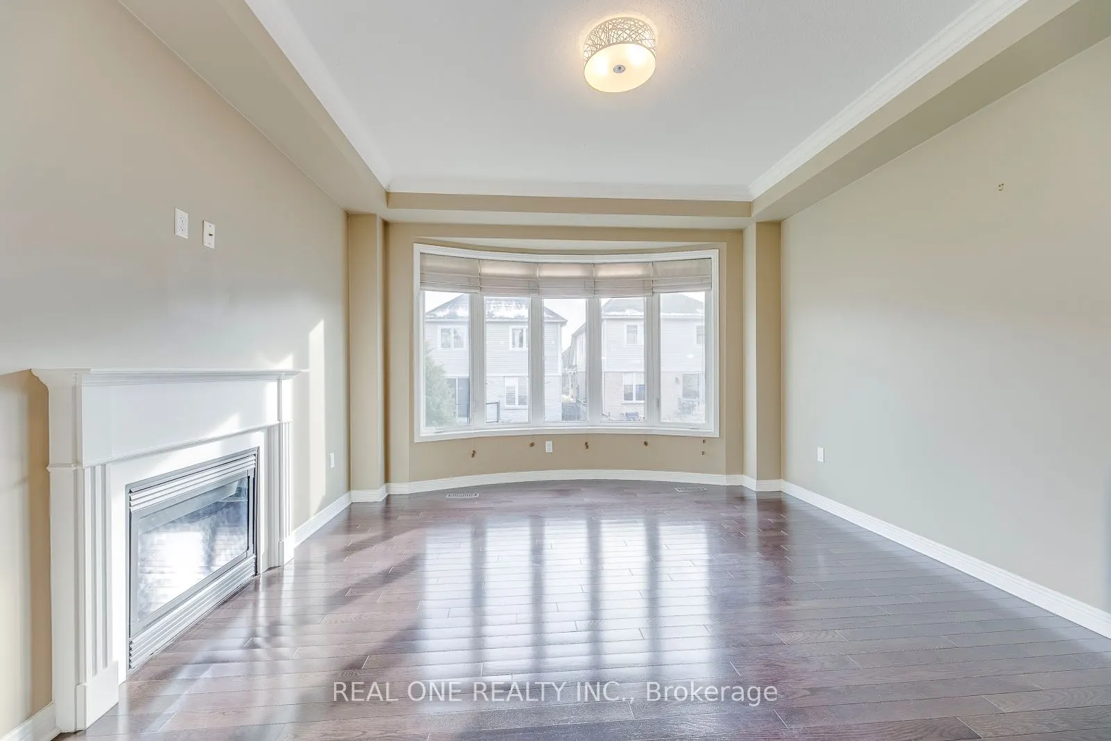 4162 Judson Common