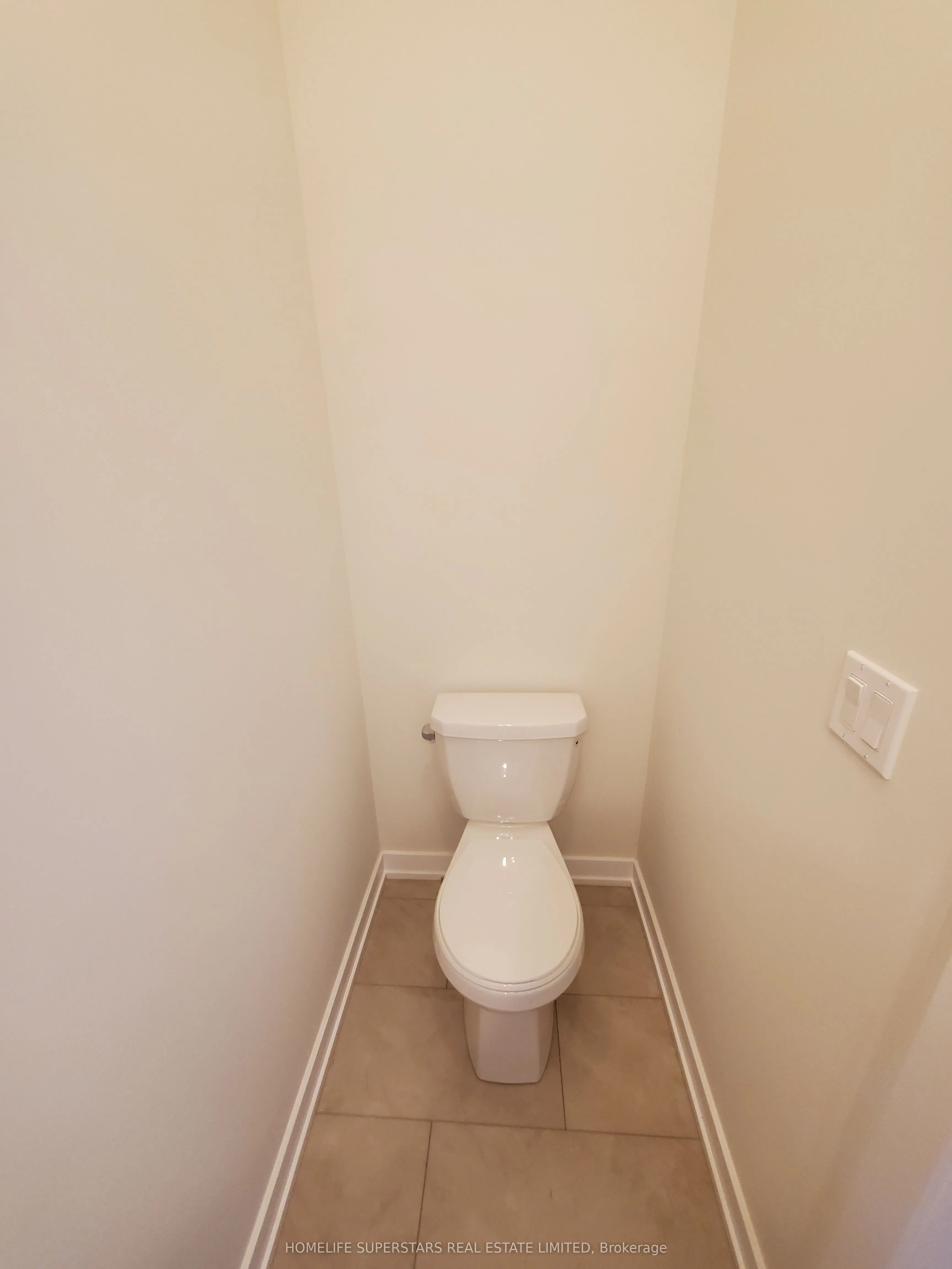 1337 Kobzar Drive