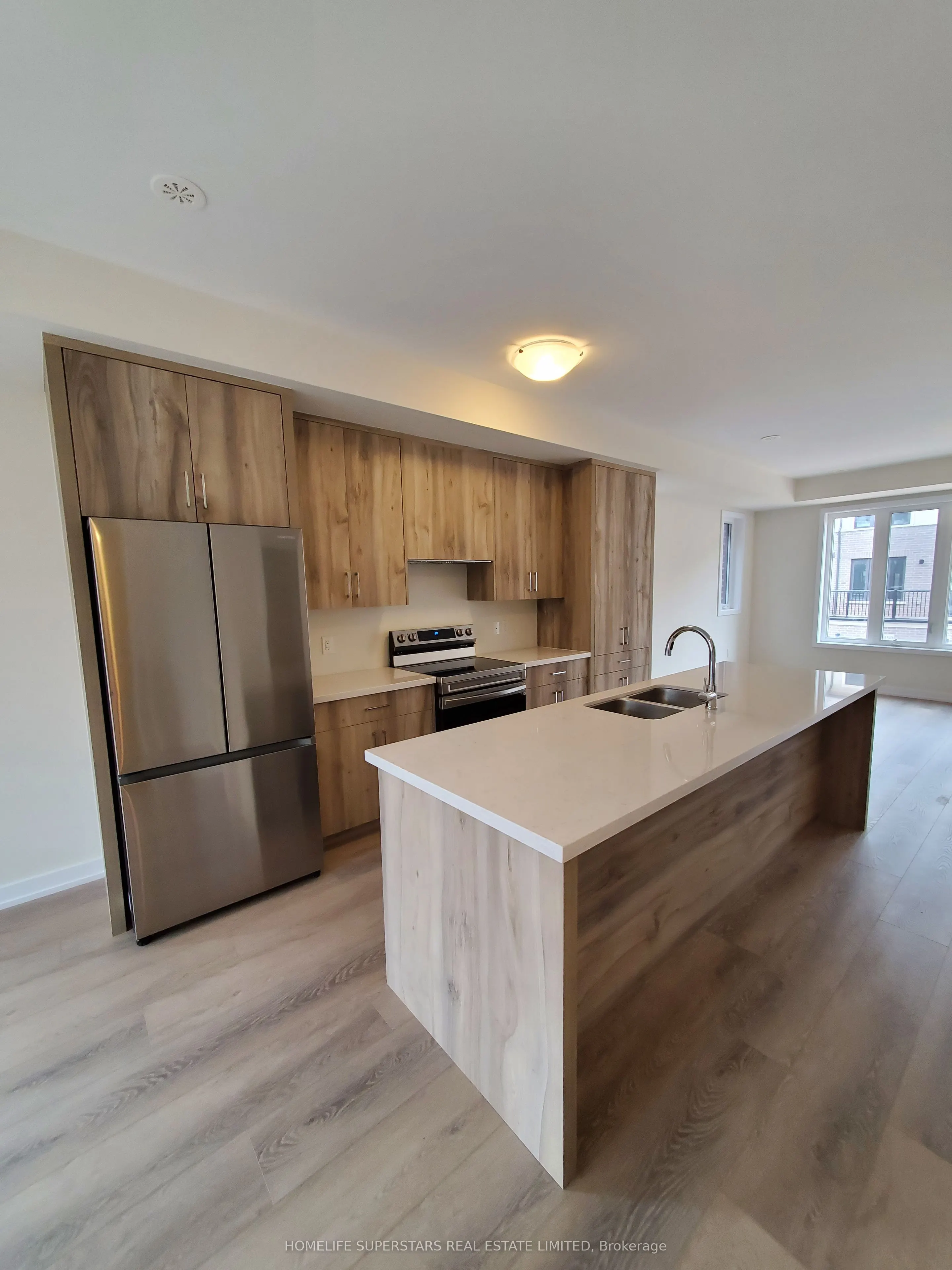 1337 Kobzar Drive