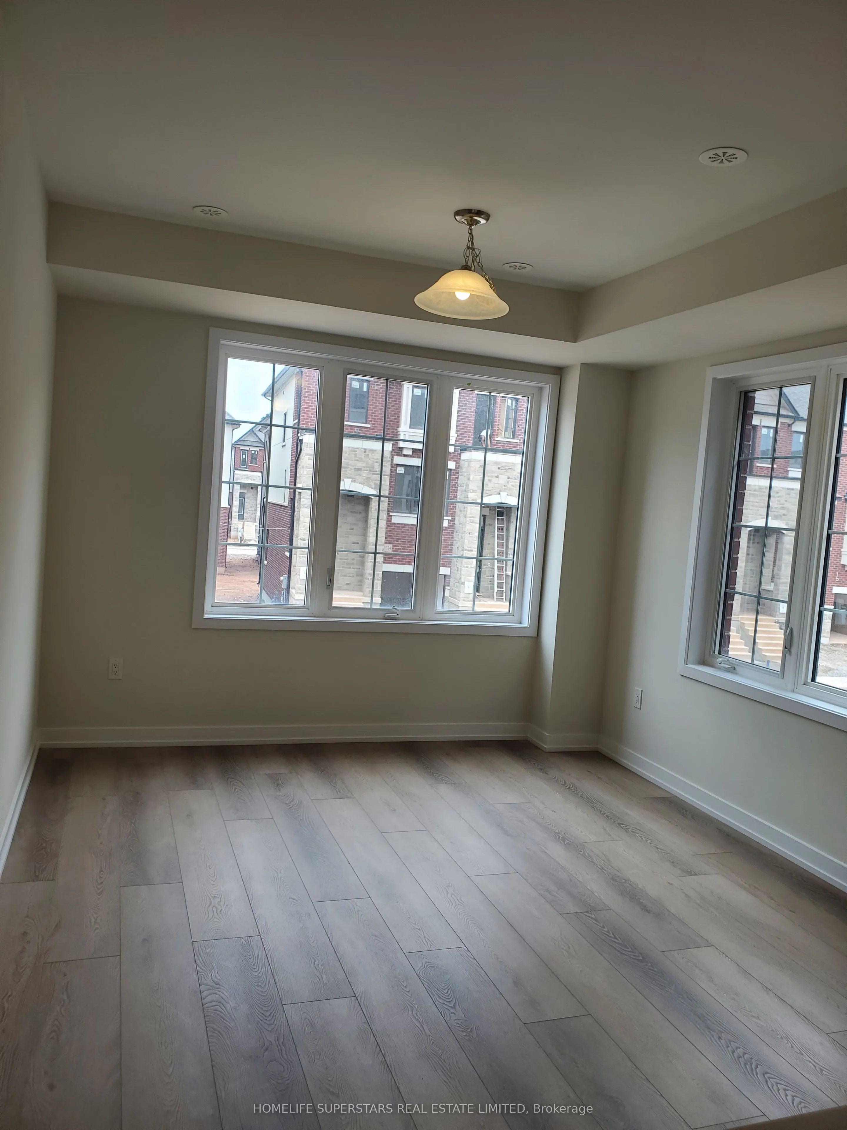 1337 Kobzar Drive