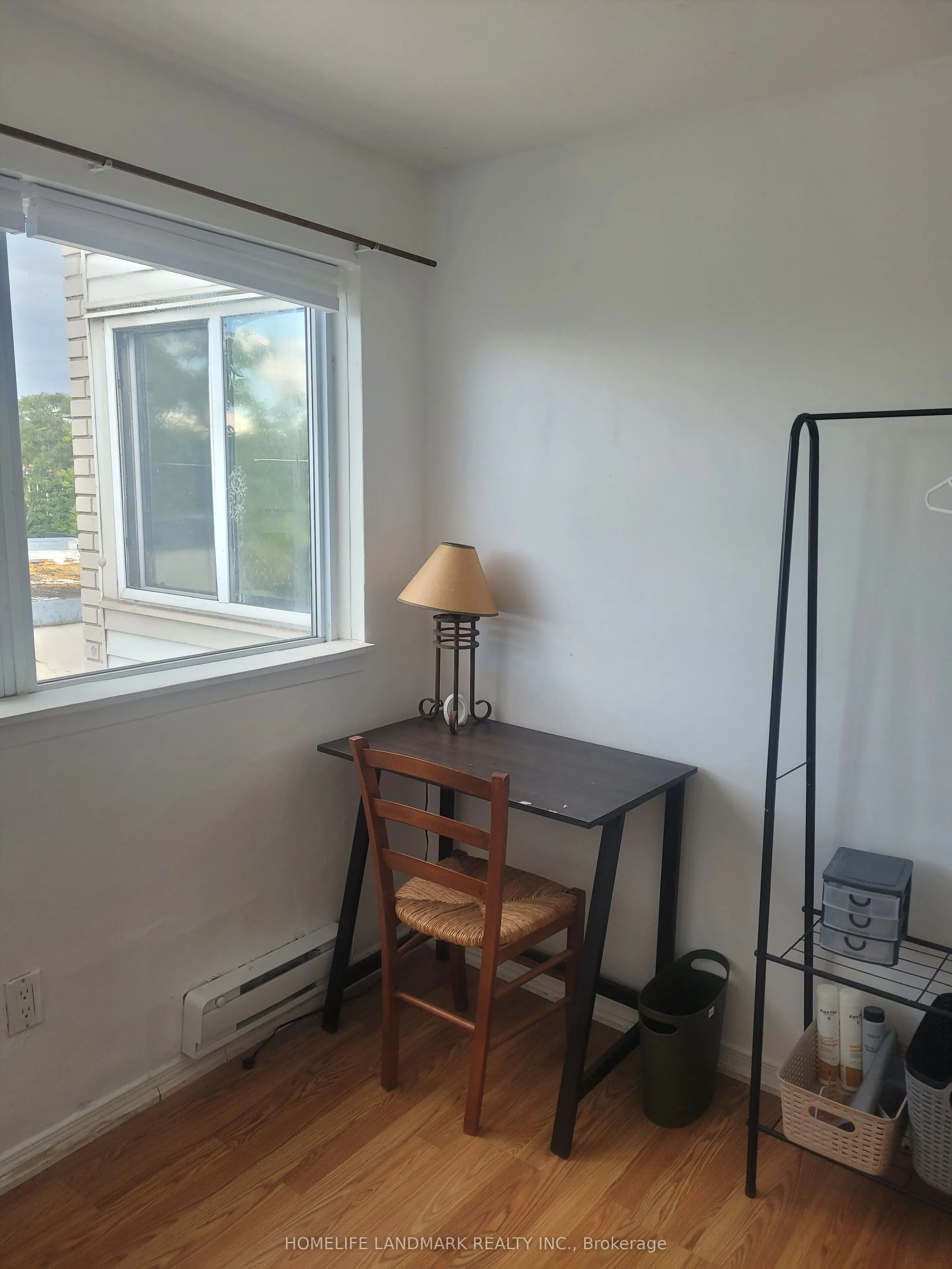 3335 Lake Shore Boulevard W, ##1