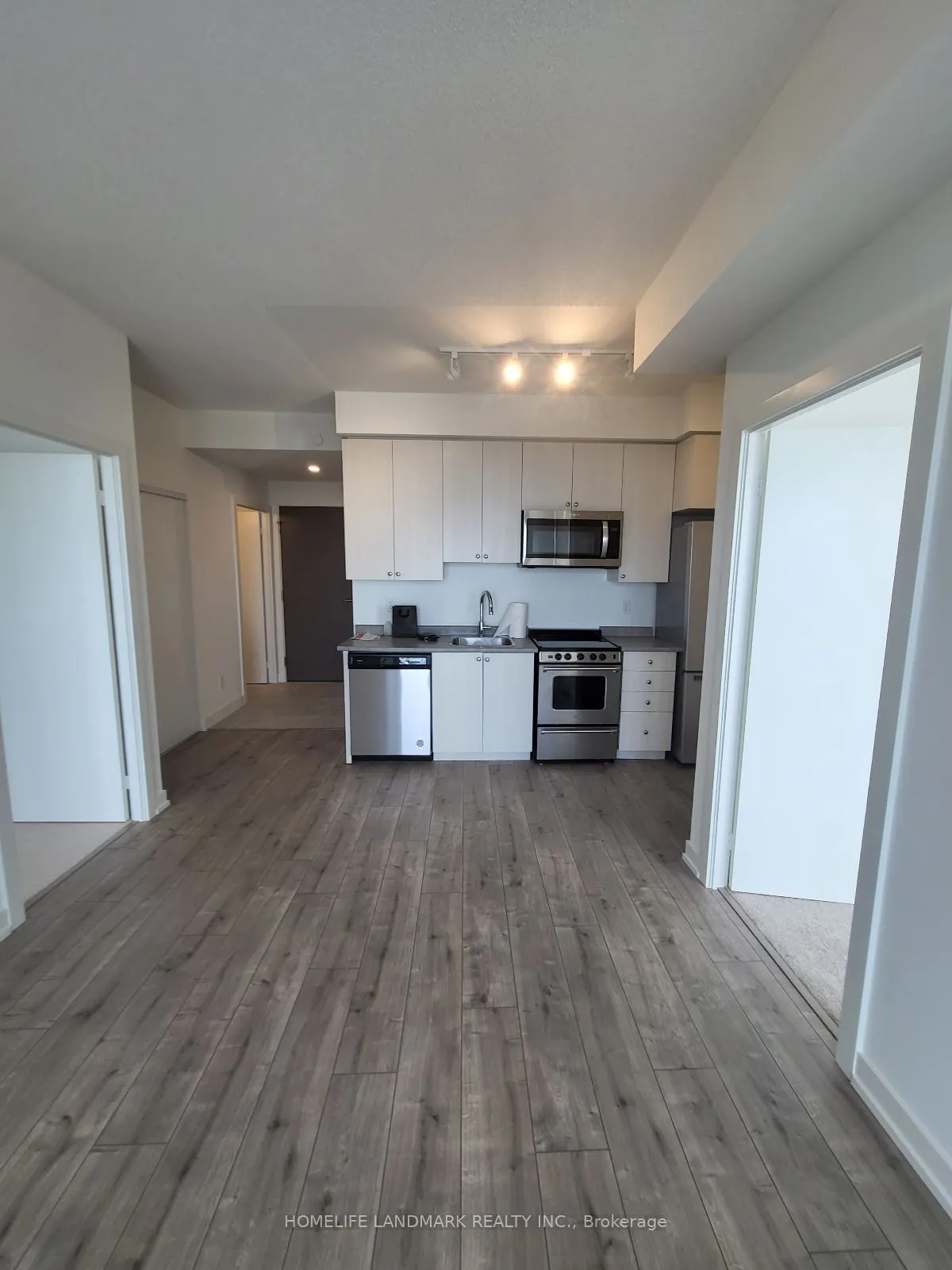 10 Wilby Crescent S, #2102