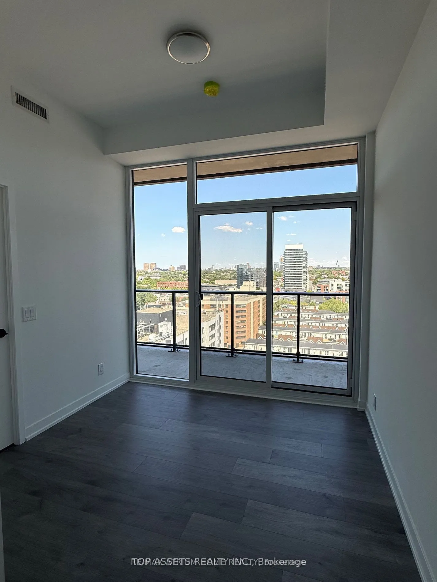 285 Dufferin Street, #1106