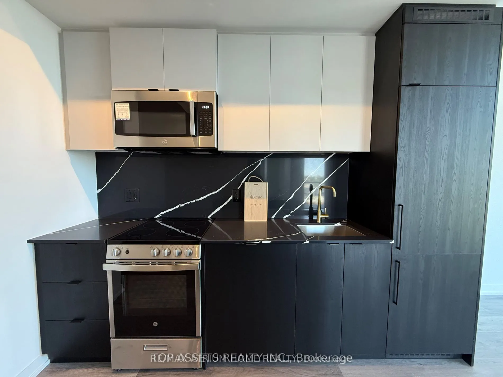 285 Dufferin Street, #1106