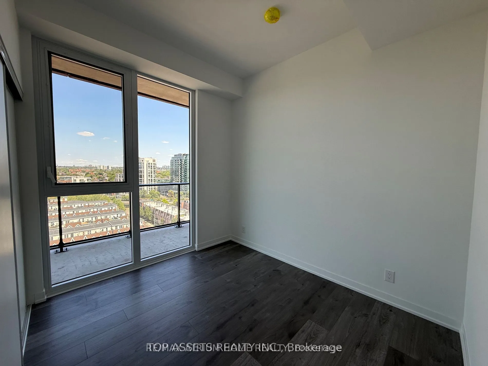 285 Dufferin Street, #1106