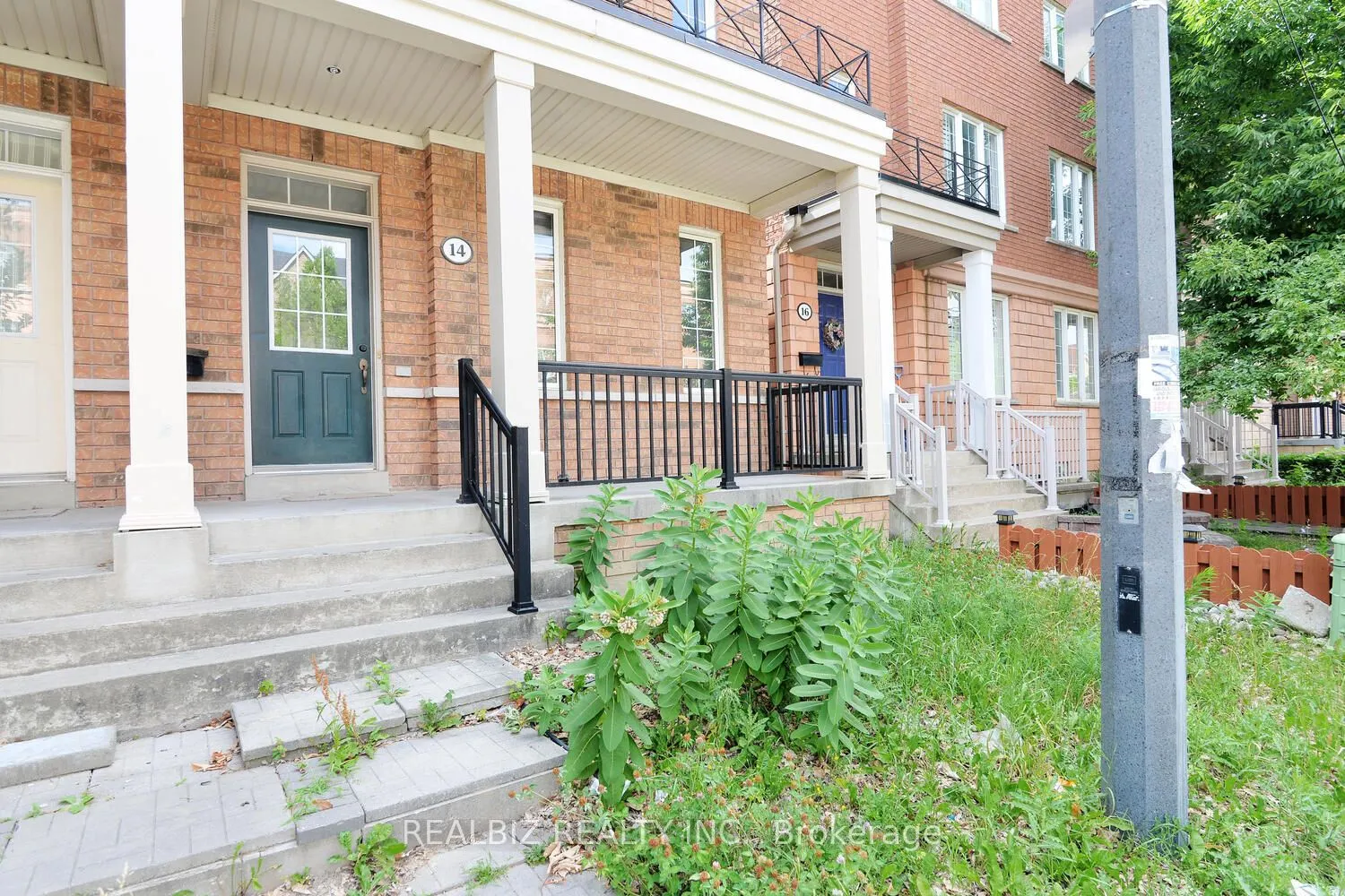 14 Herzberg Gardens