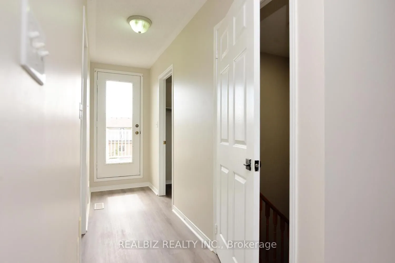 14 Herzberg Gardens