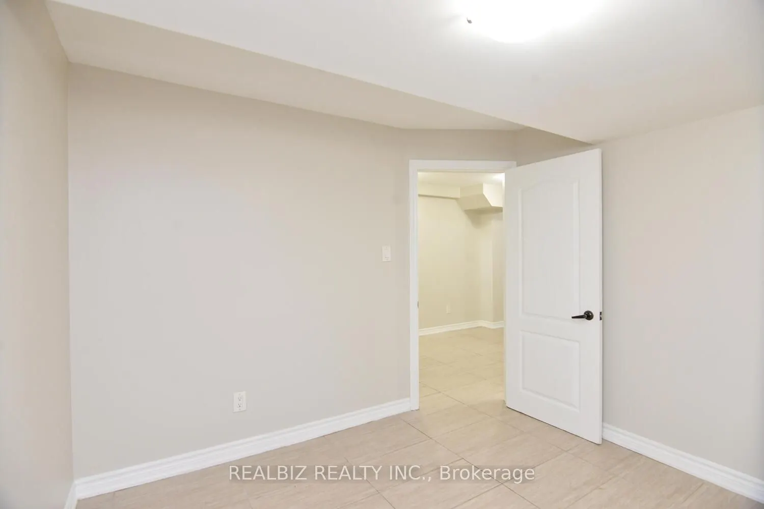 14 Herzberg Gardens
