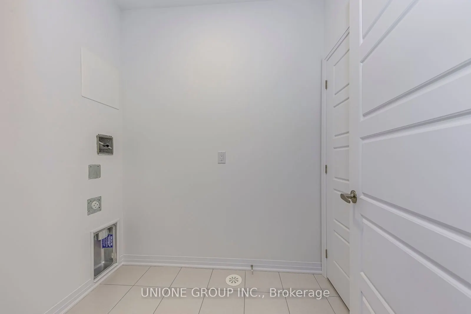 3257 Crystal Drive