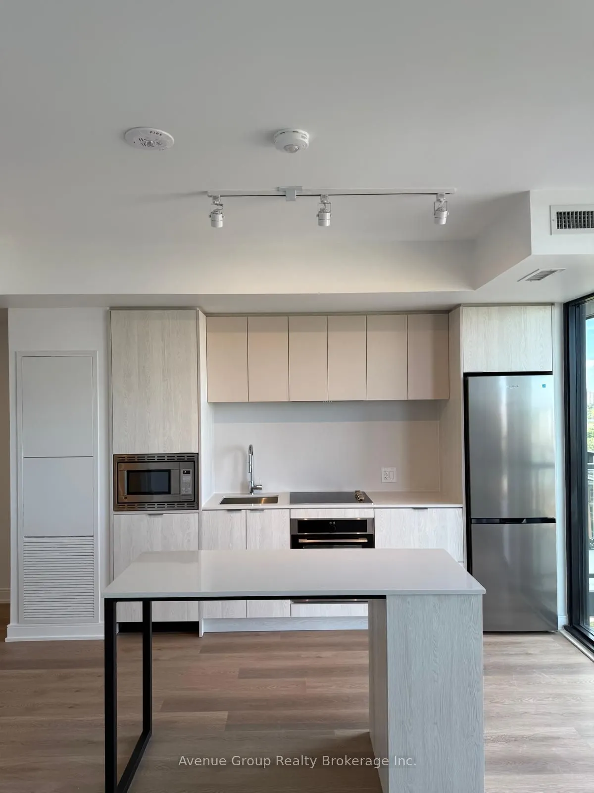 3009 Novar Road, #1203