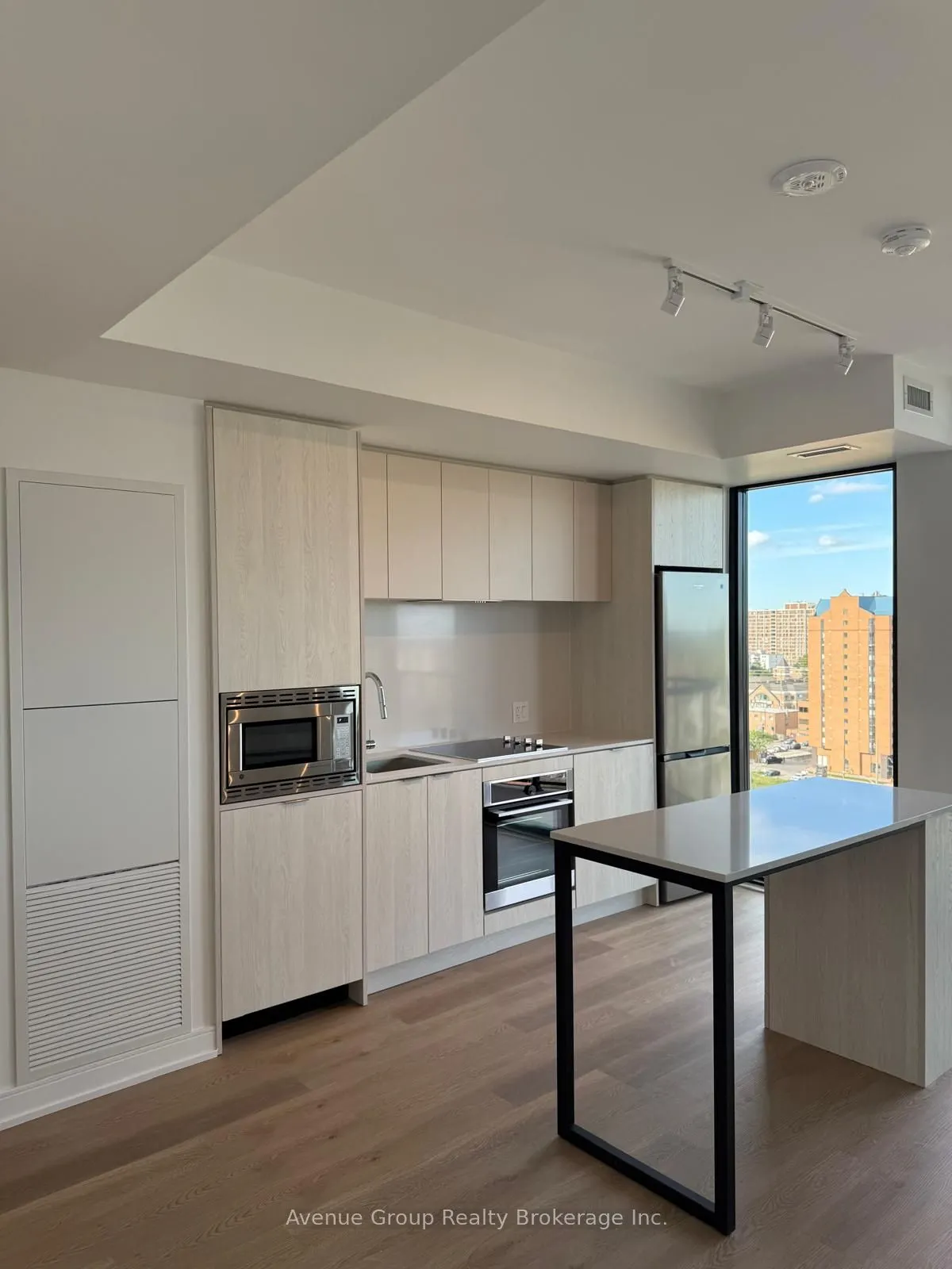 3009 Novar Road, #1203