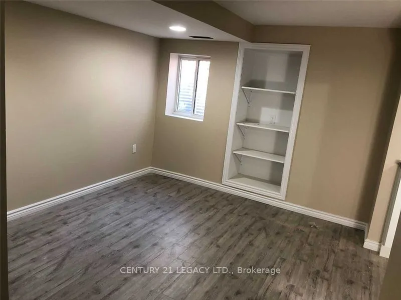 17 Rosebud Avenue, #Bsmnt