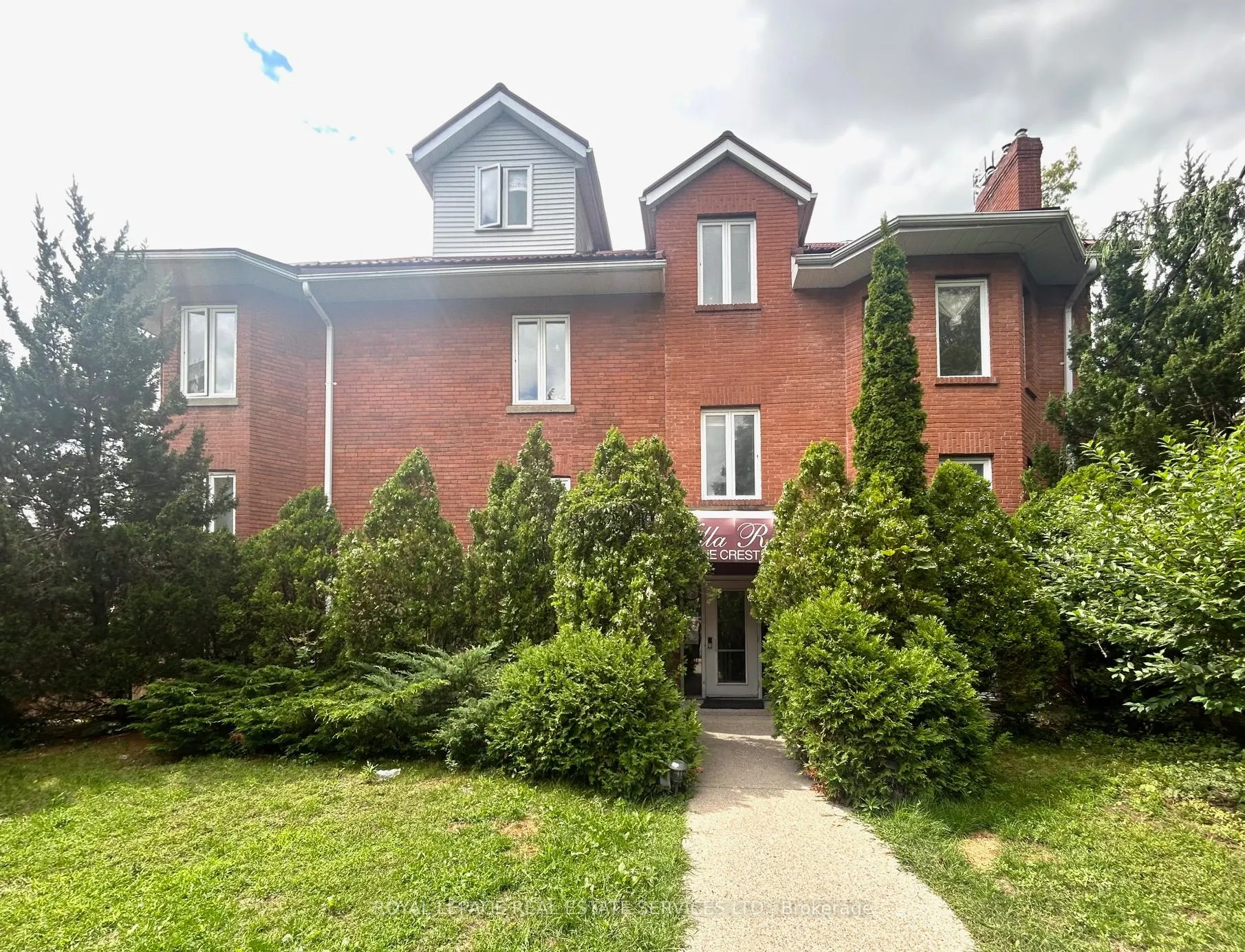 48 Pine Crest Road, #3