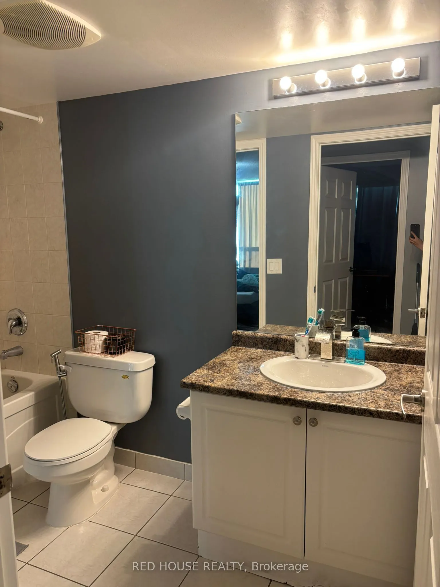 335 Rathburn Road W, #2003