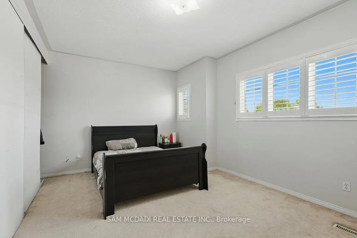 7258 Dime Crescent