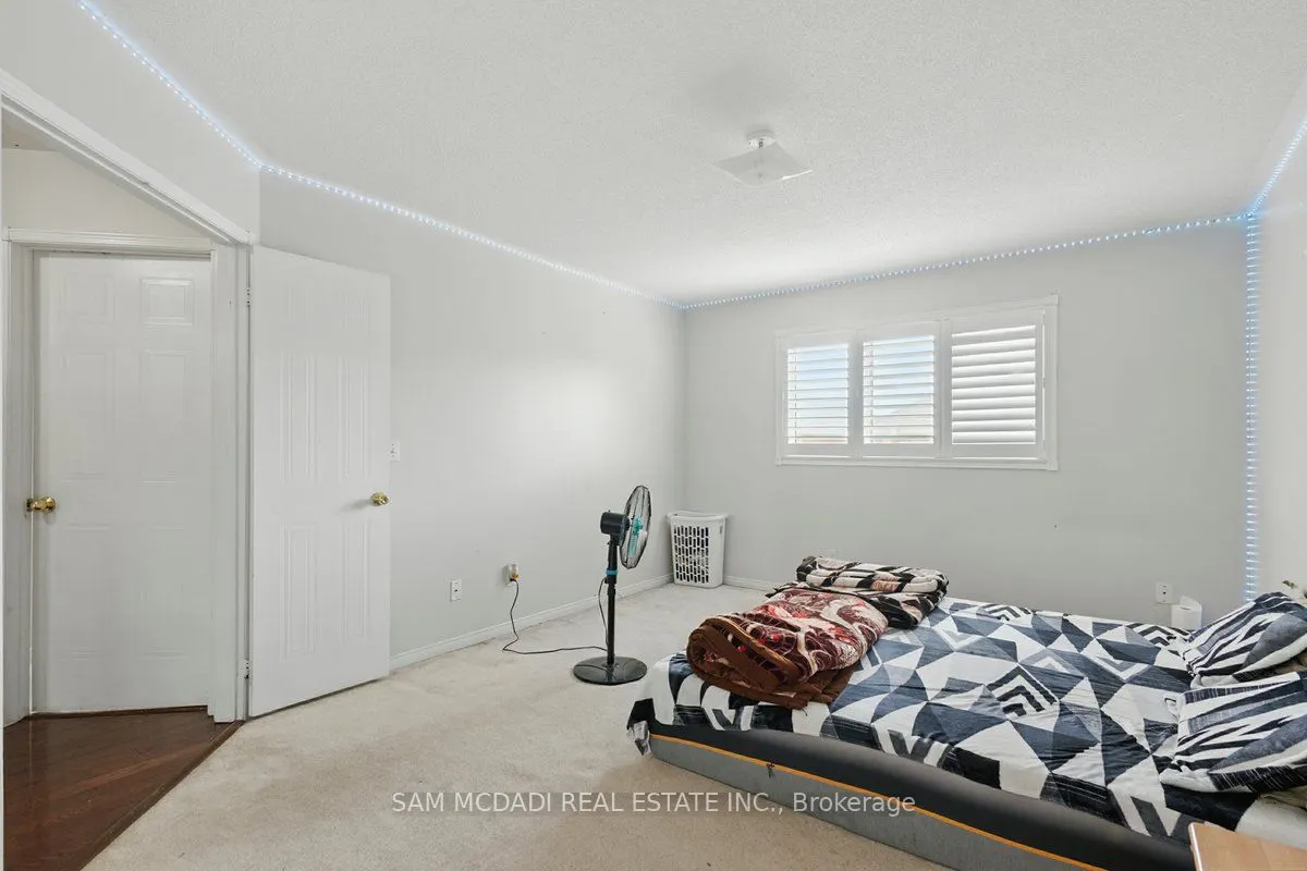7258 Dime Crescent