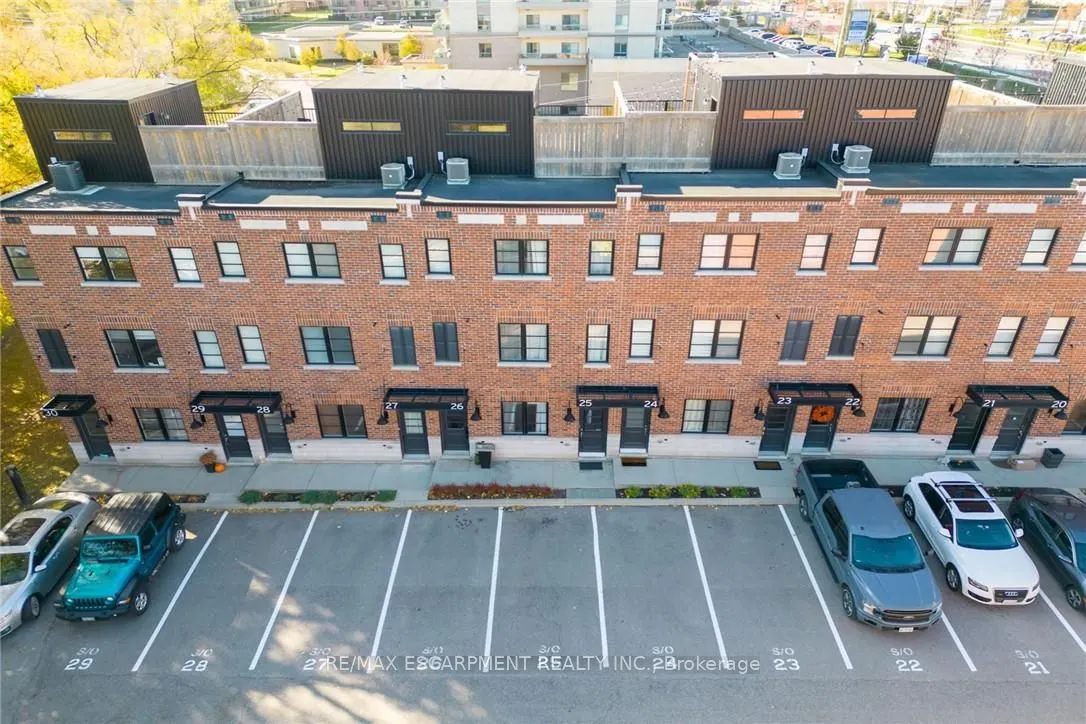 70 Plains Road W, #25