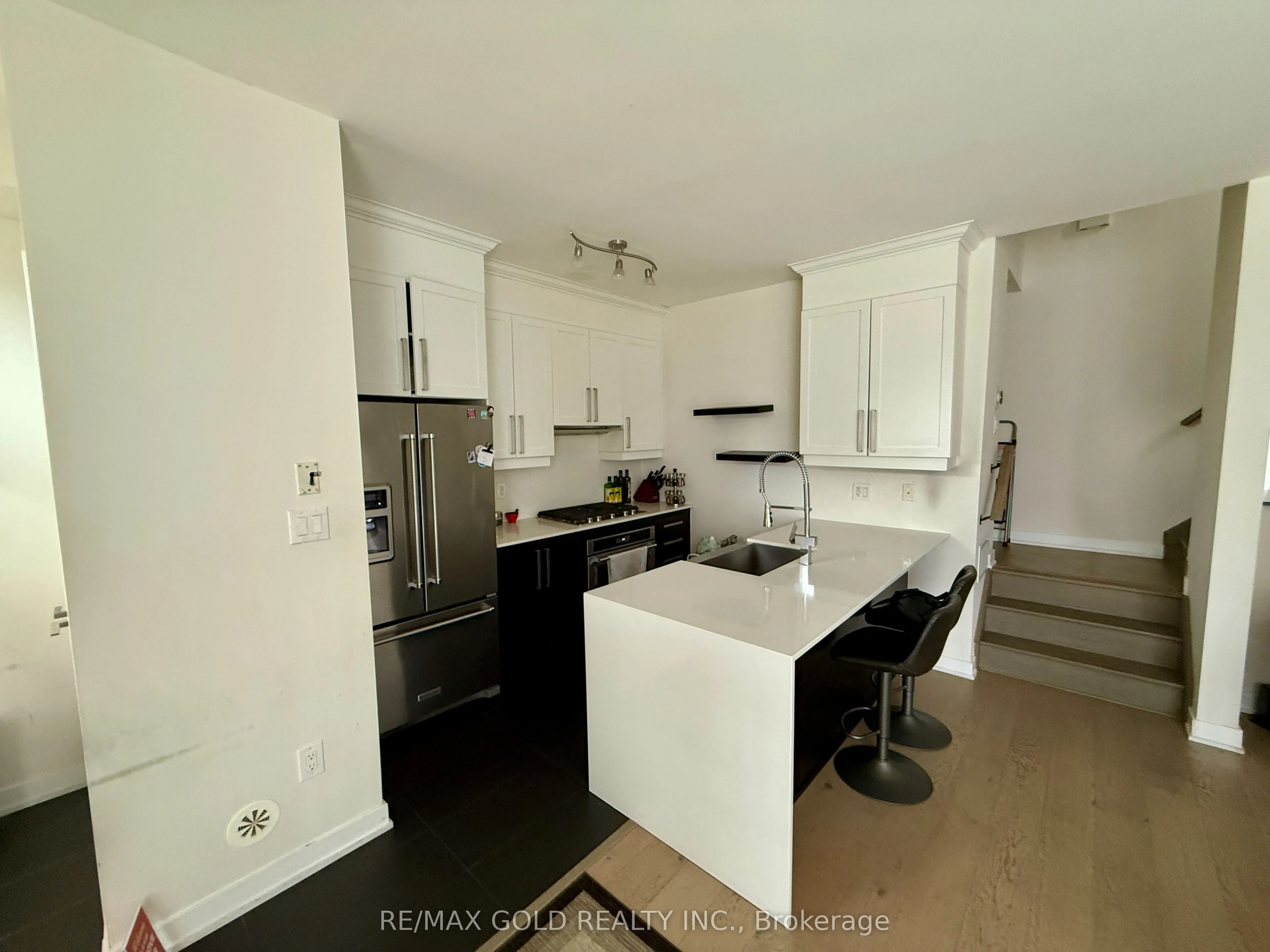 4050 Parkside Village Drive, #10