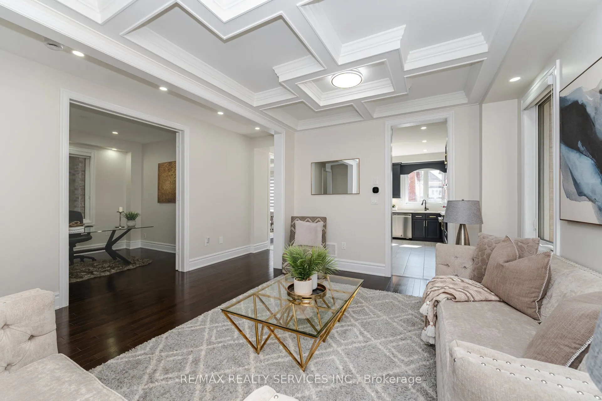 14 Dotchson Avenue