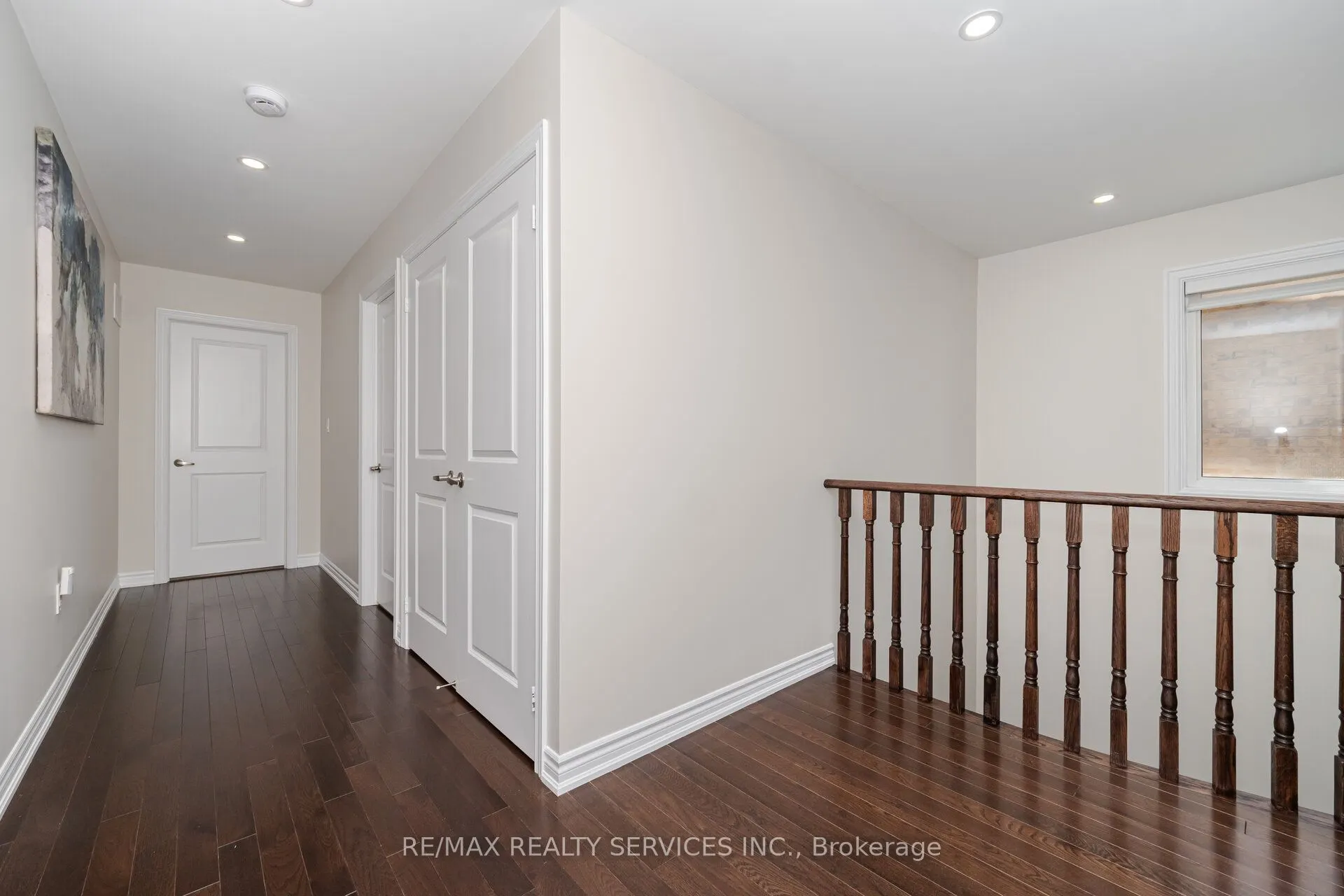 14 Dotchson Avenue
