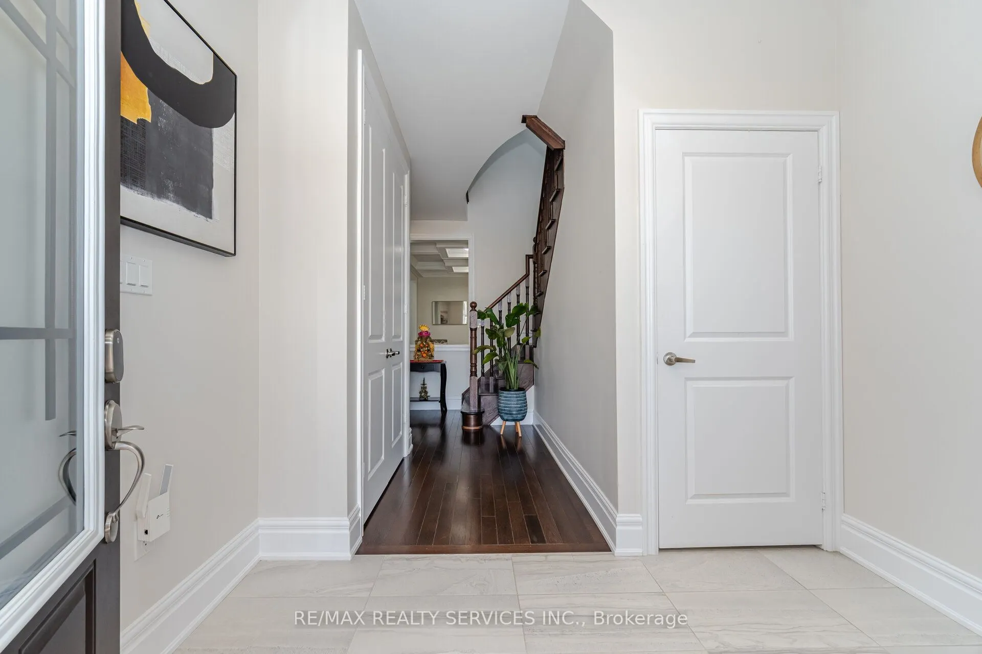 14 Dotchson Avenue