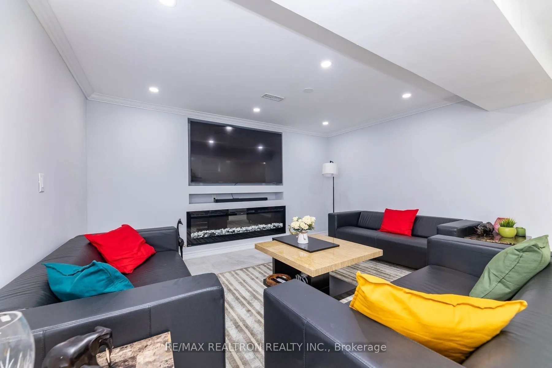 7178 Harwick Drive, #Basement