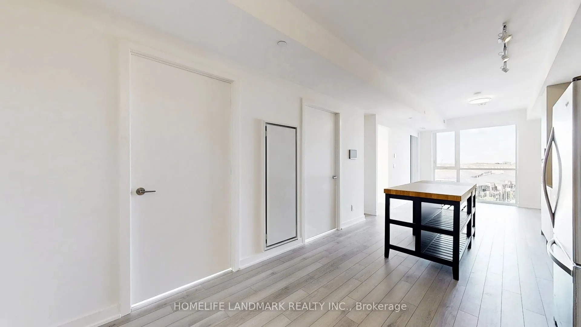 3079 Trafalgar Road, #608