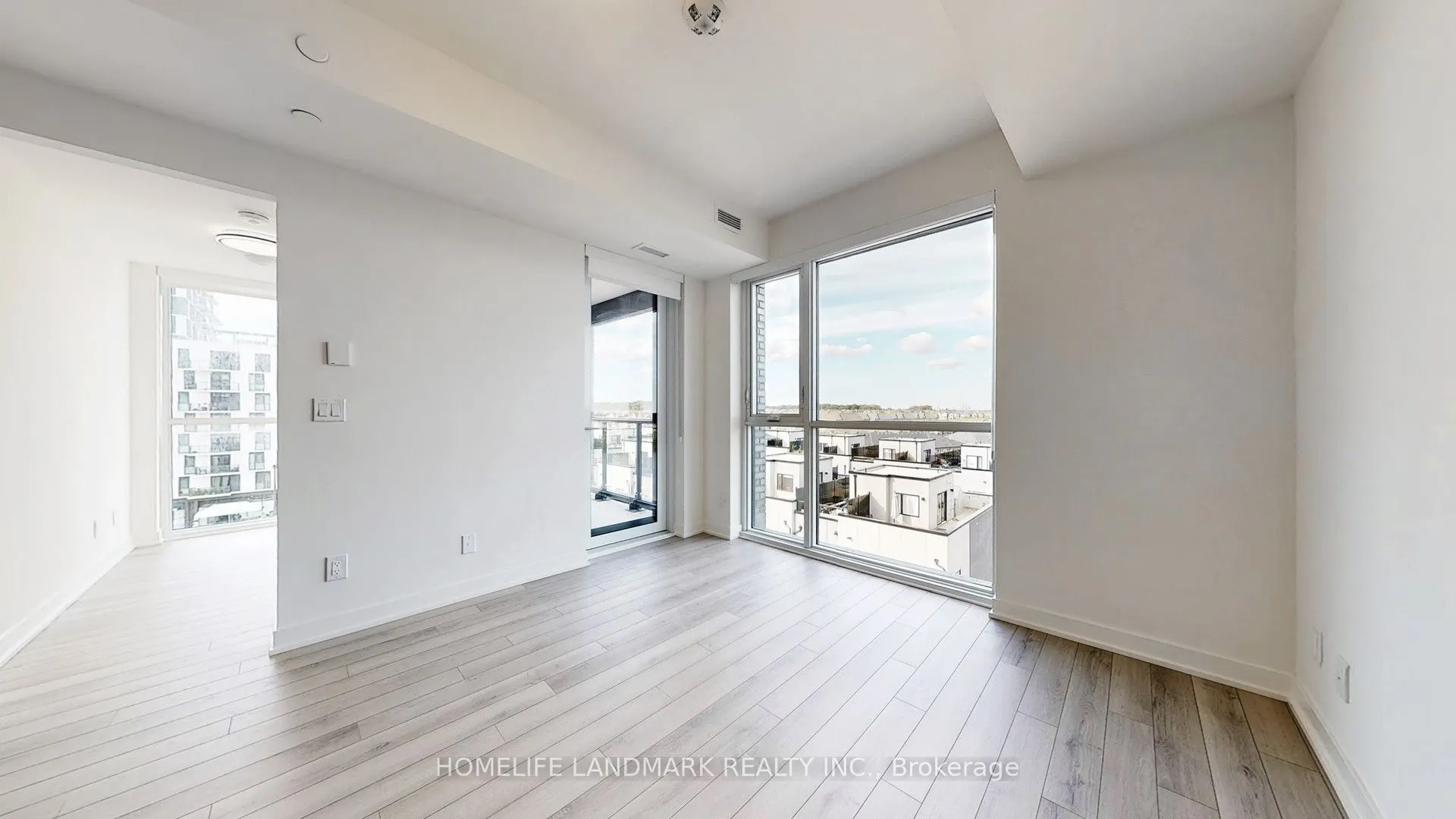 3079 Trafalgar Road, #608