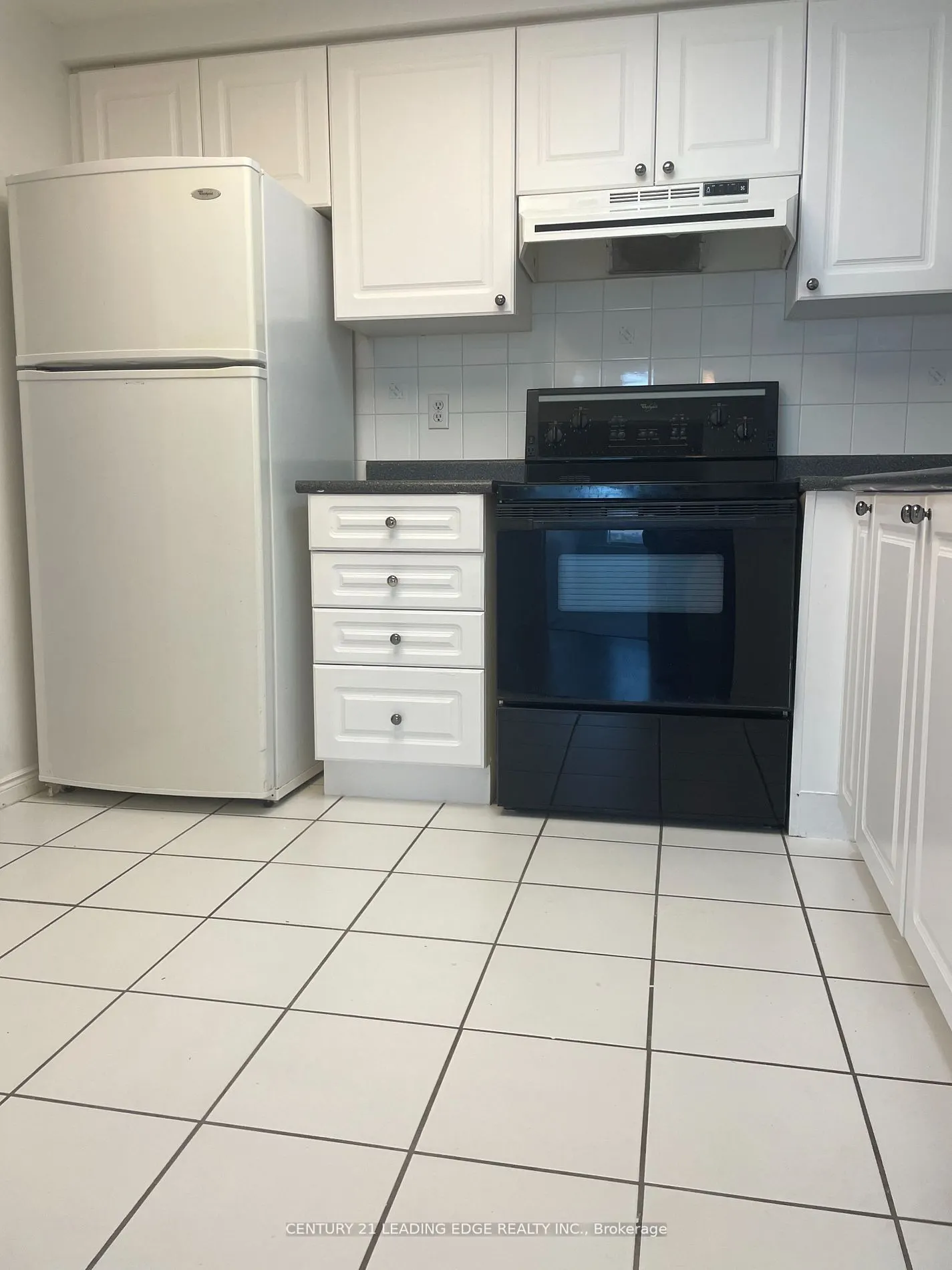 135 Hillcrest Avenue, #1901